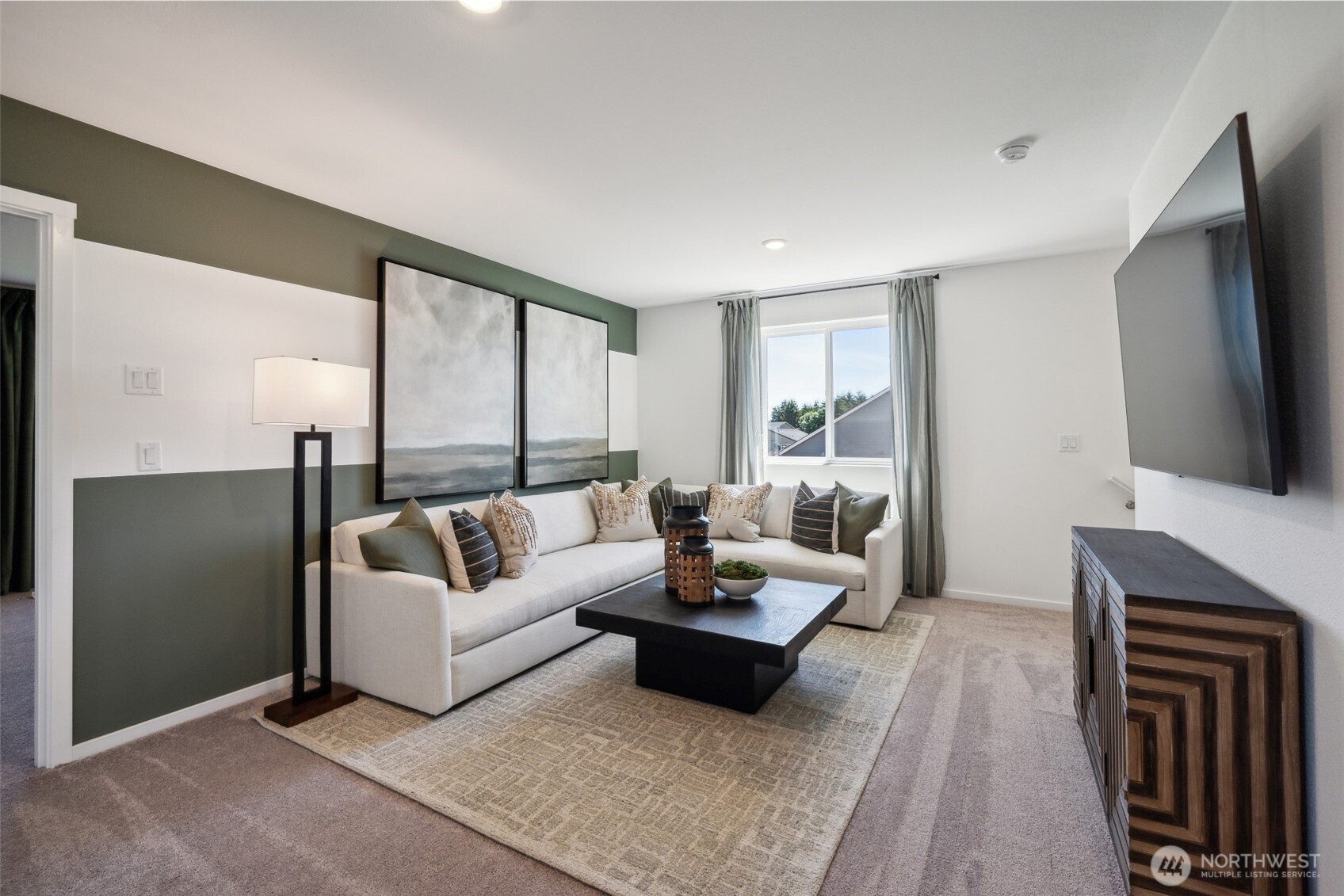 2031 Henderson Way Property Photo 24