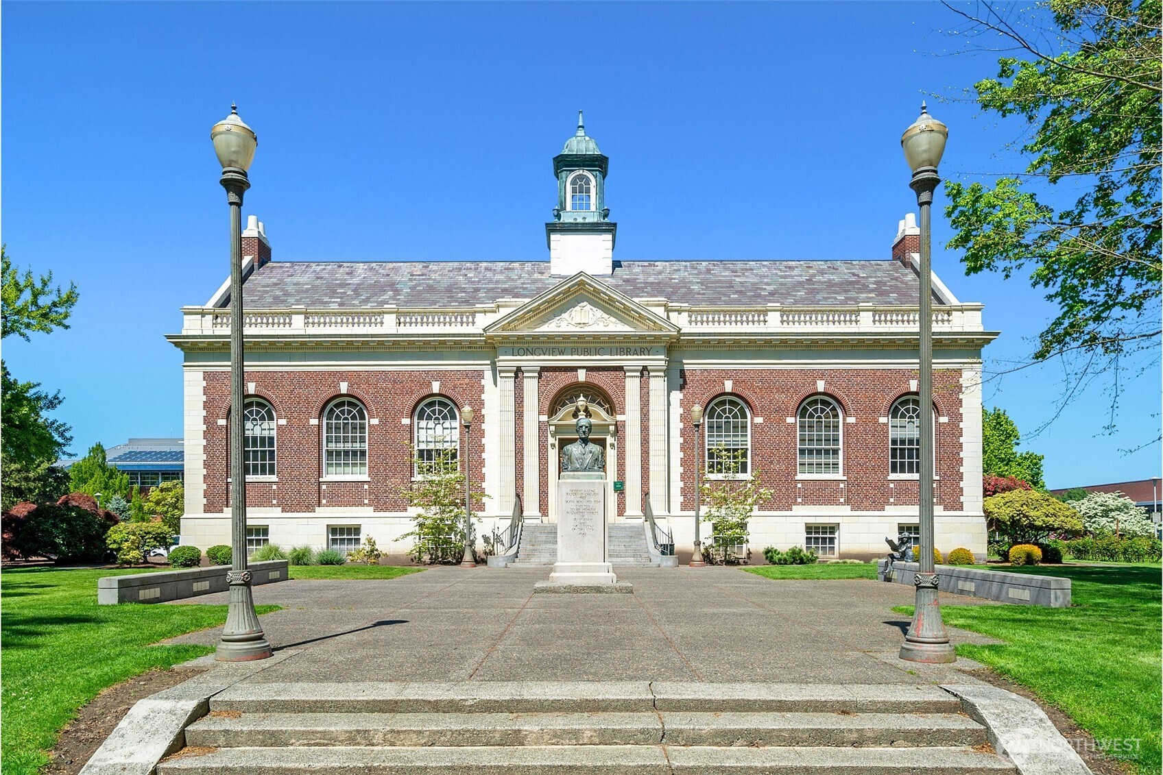 2031 Henderson Way Property Photo 33