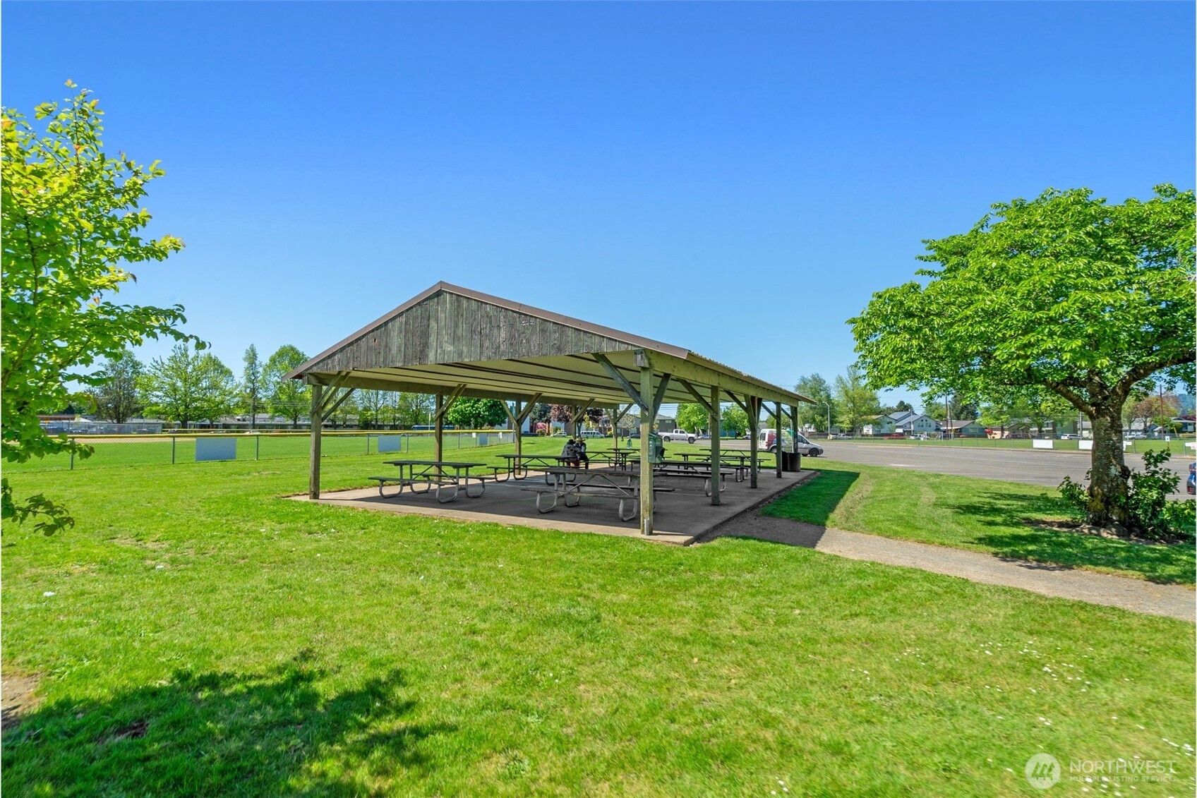 2031 Henderson Way Property Photo 36