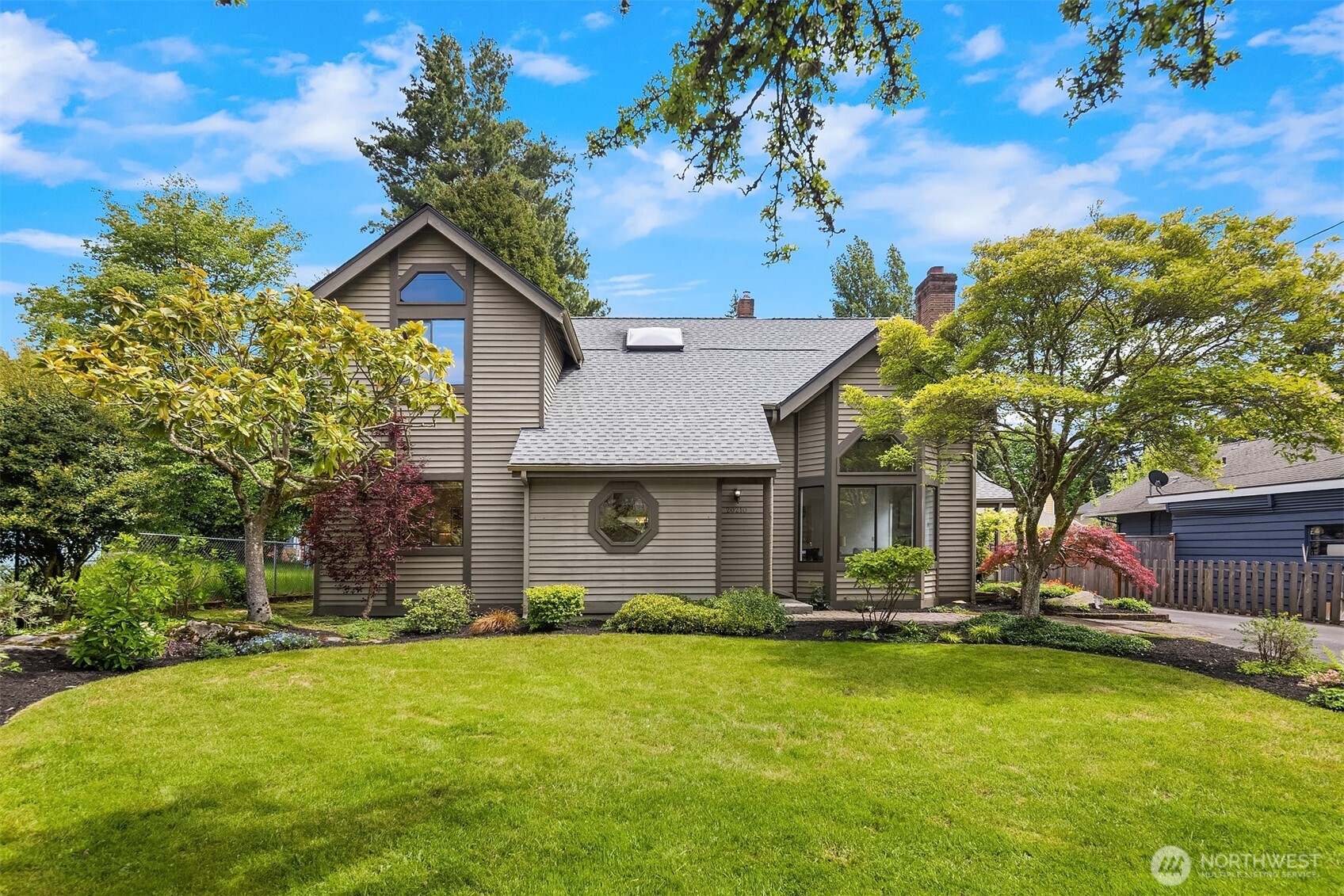 20210 Greenwood Avenue Property Photo