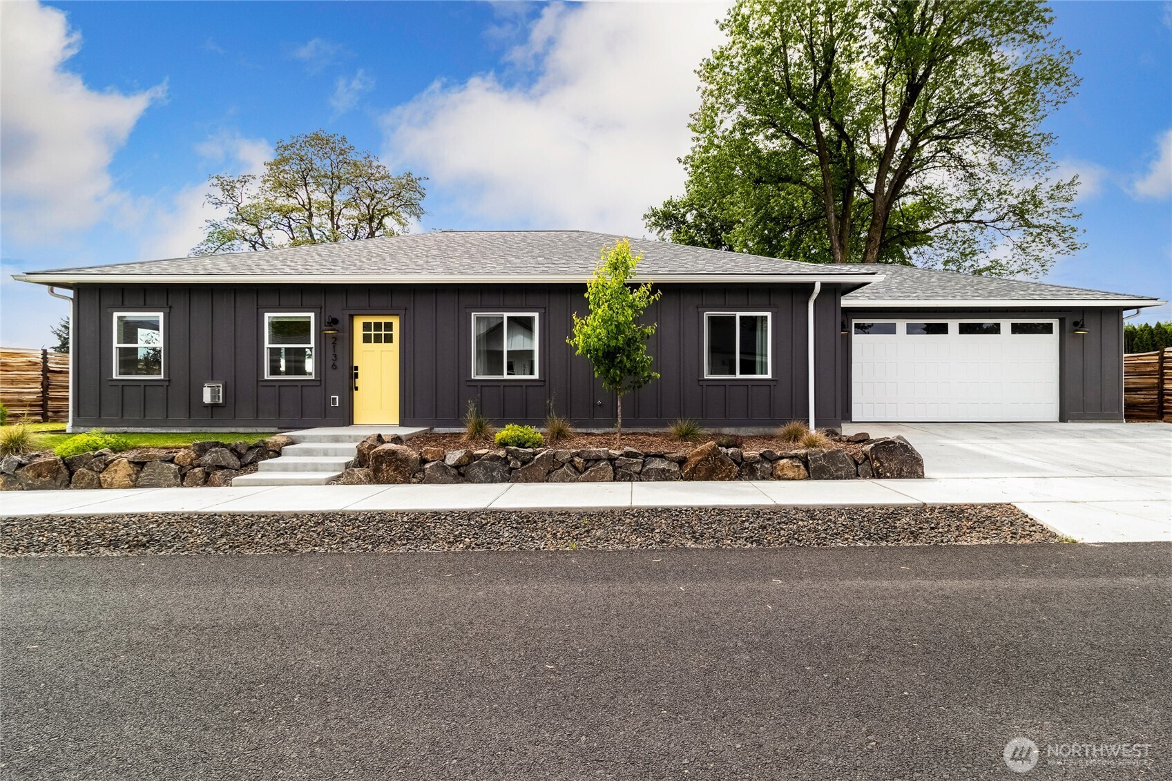 2136 Solara Lane Property Photo