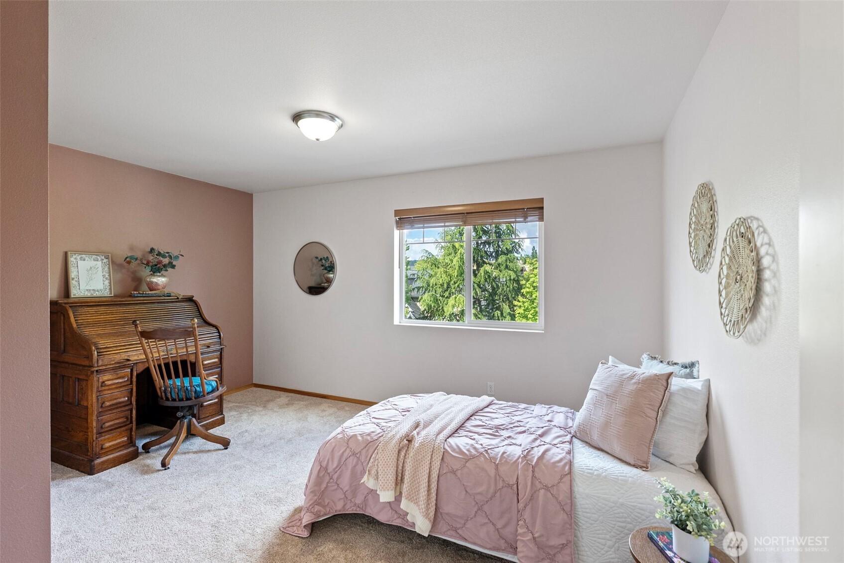 19554 Jensen Way Property Photo 23