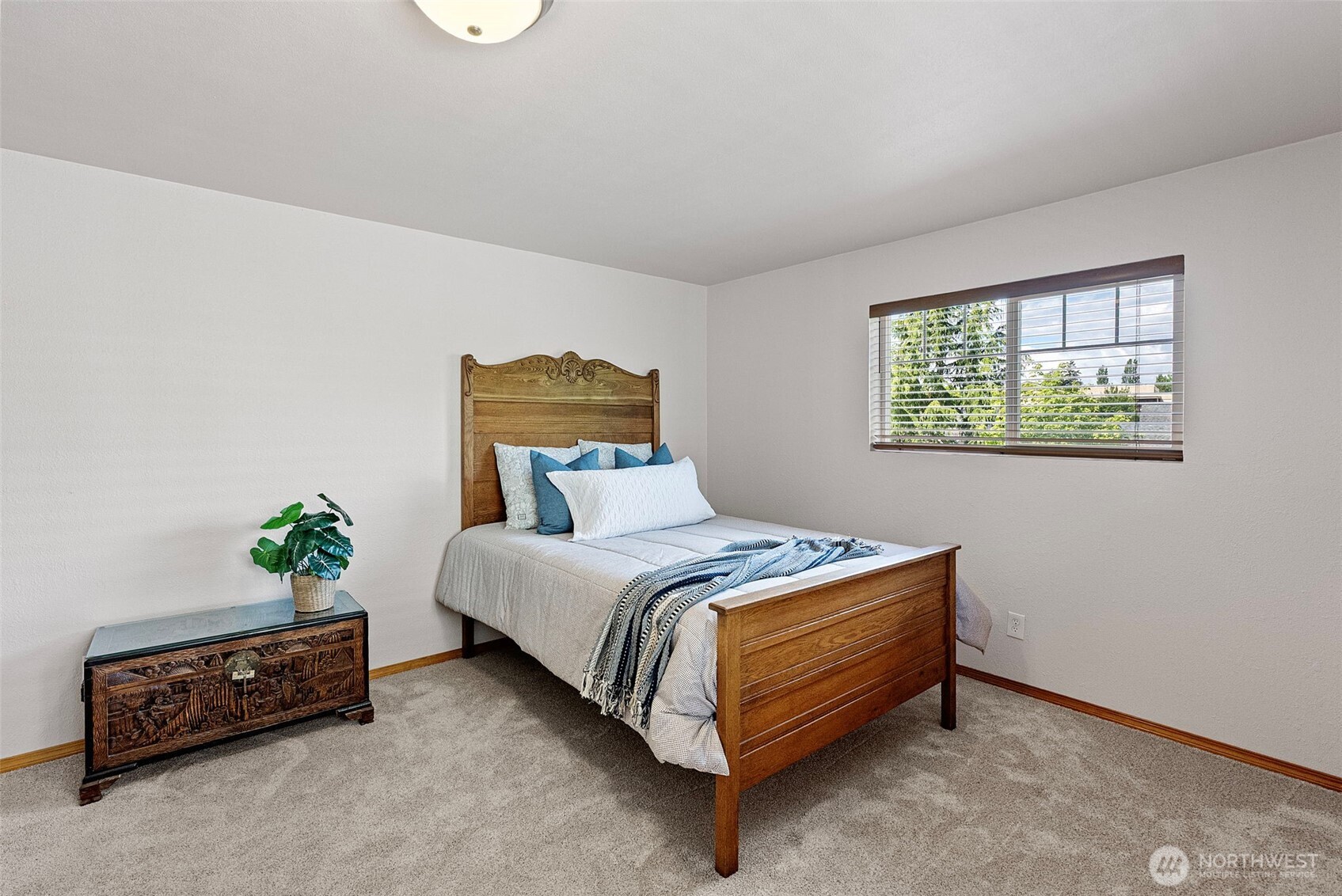 19554 Jensen Way Property Photo 26