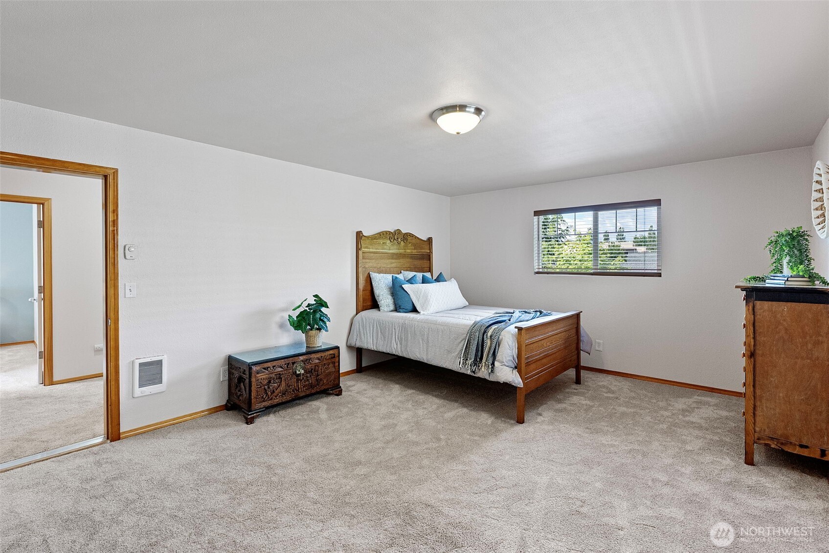 19554 Jensen Way Property Photo 27