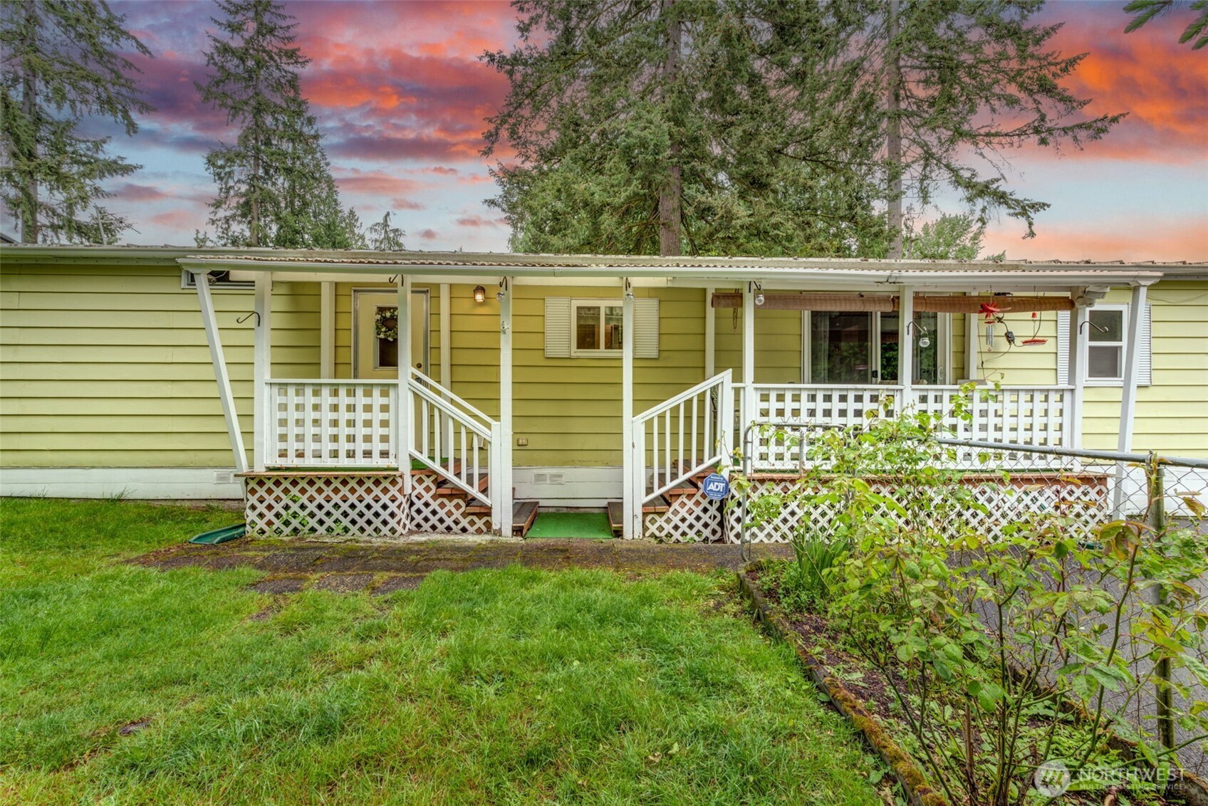 10122 228th Place Property Photo
