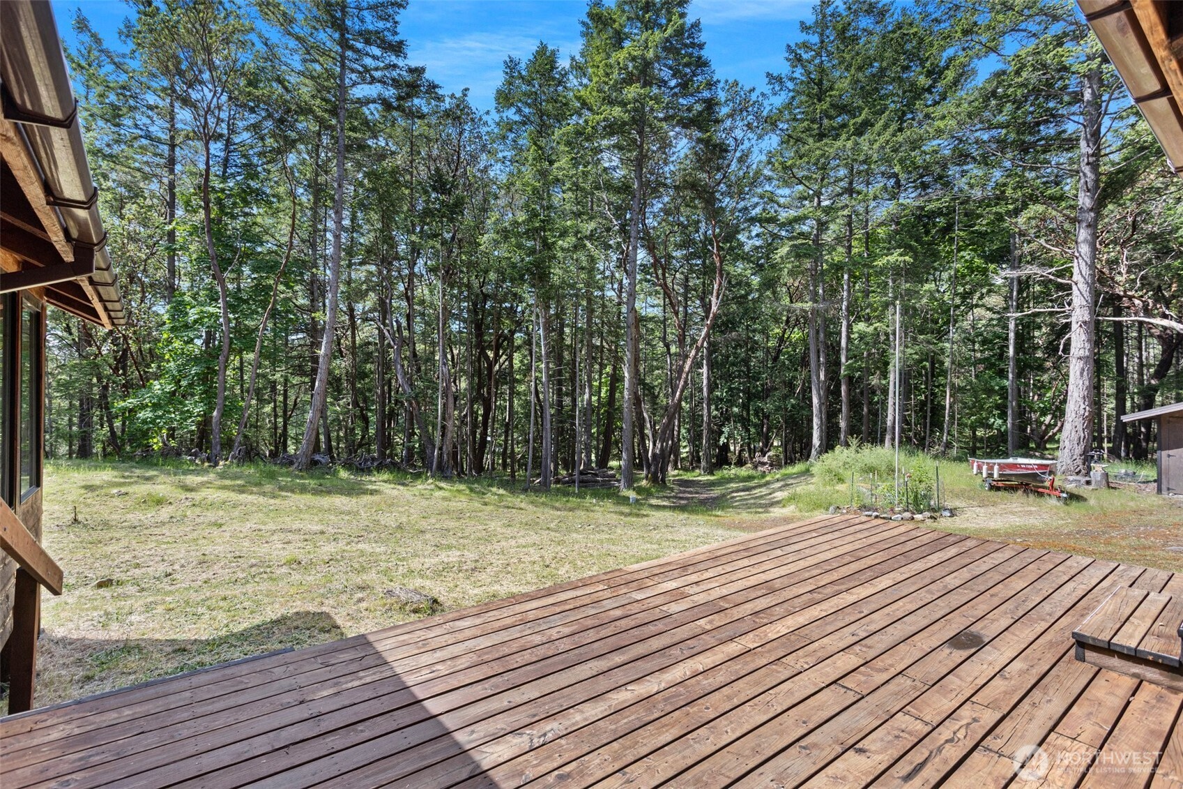 35 N Airport Way Property Photo 18