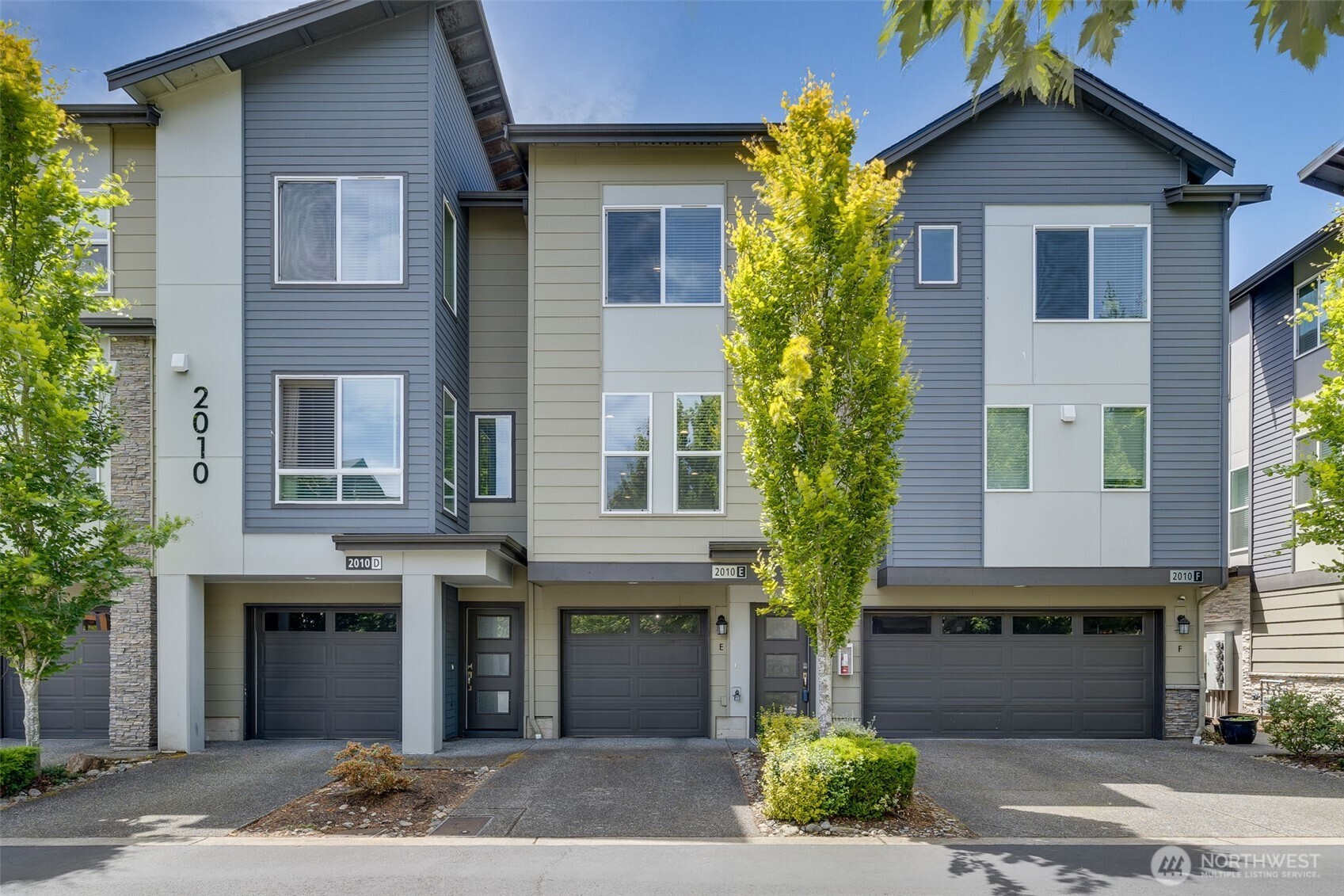 2010 129th Place E Property Photo 1