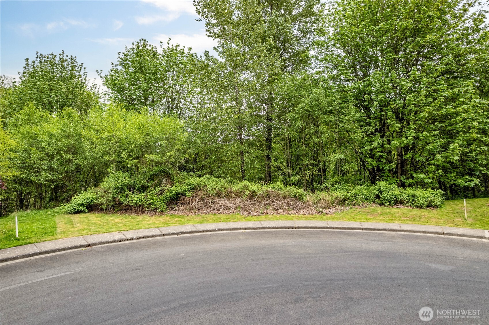 290 Shoreview Drive Property Photo 1