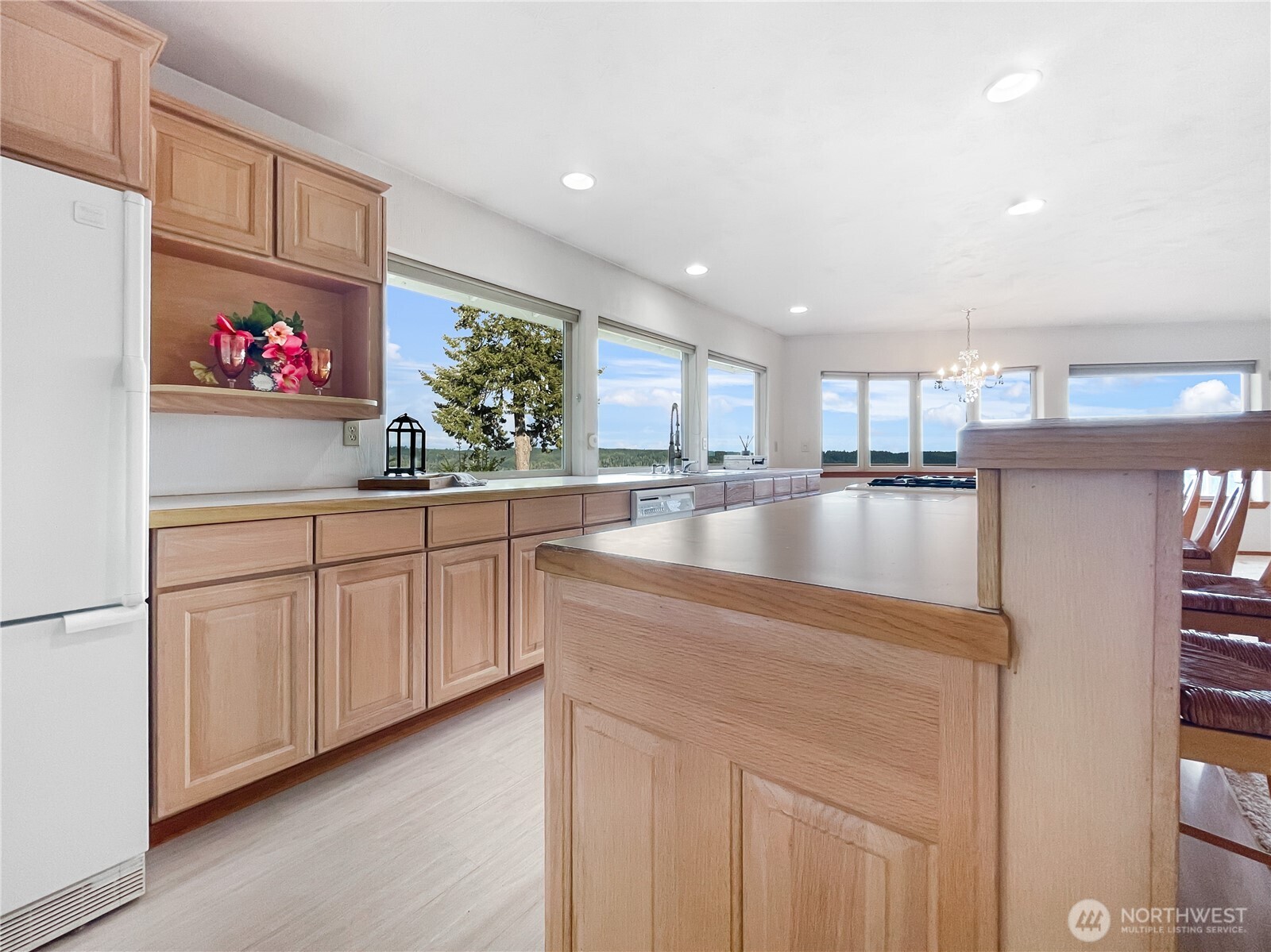 971 N Colony Surf Drive Property Photo 11