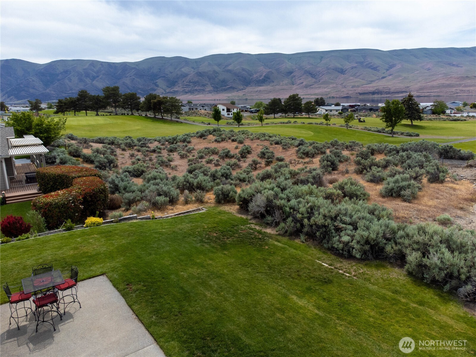 406 Apricot Place Property Photo 10