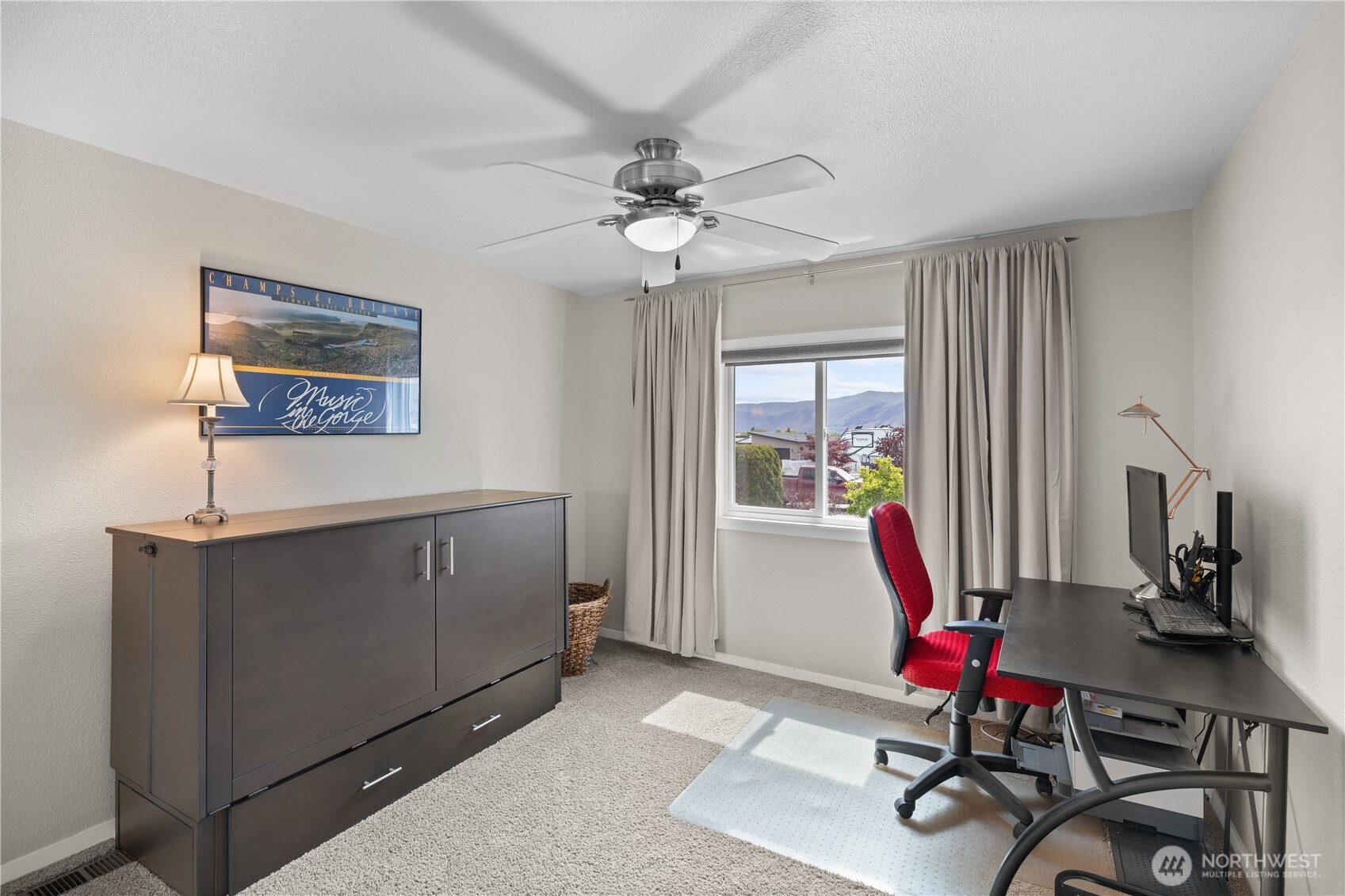 406 Apricot Place Property Photo 23