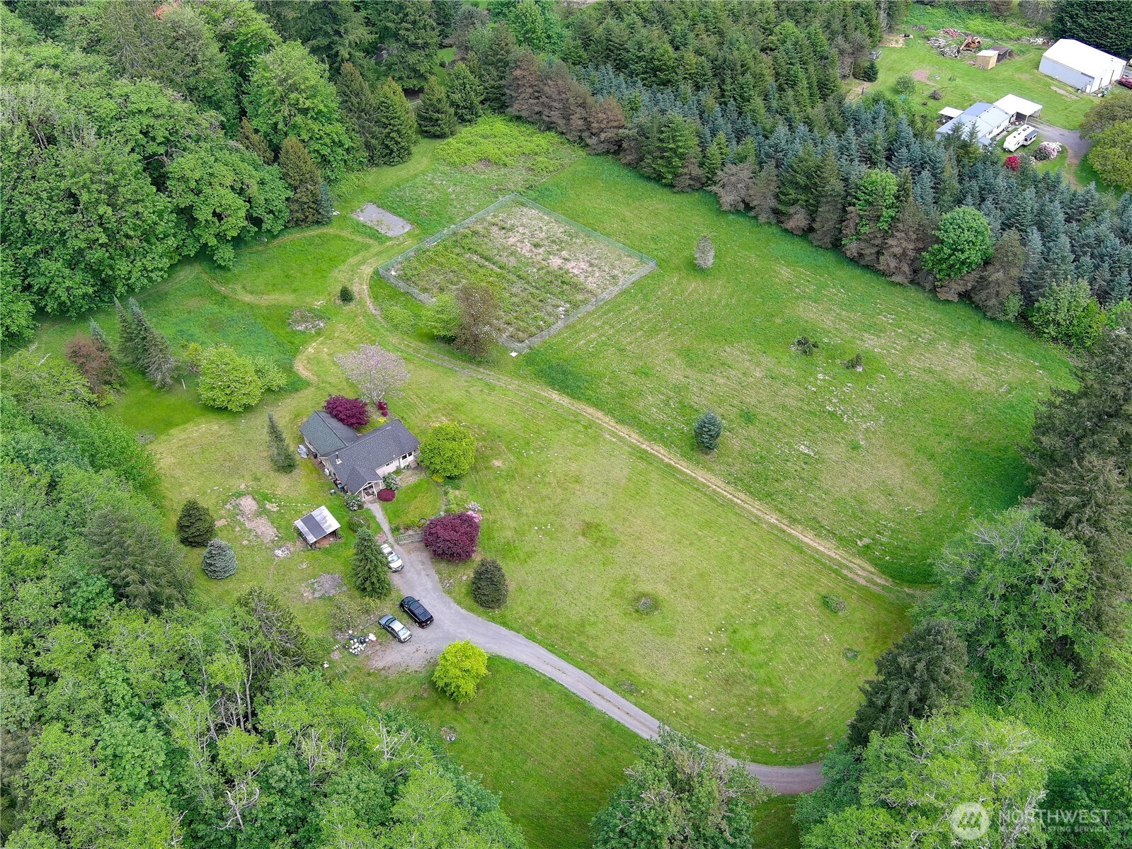 285 Pete Beck Road Property Photo 11