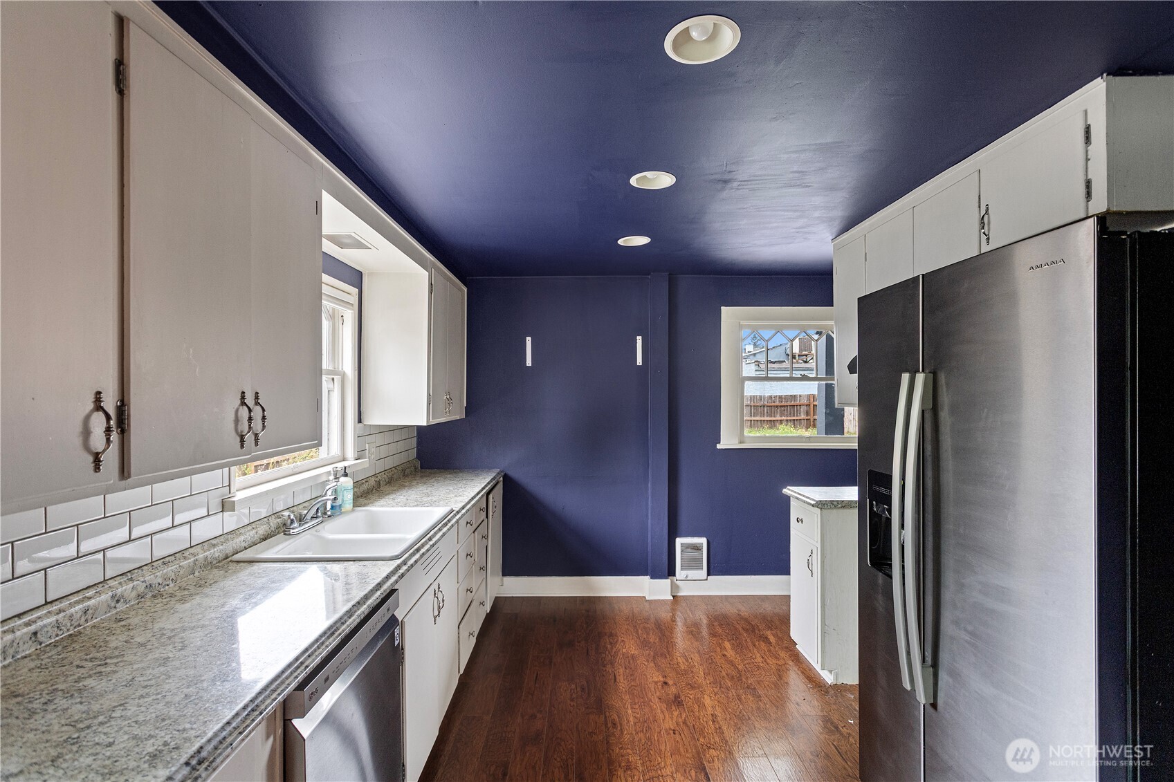 832 N Pearl Street Property Photo 15