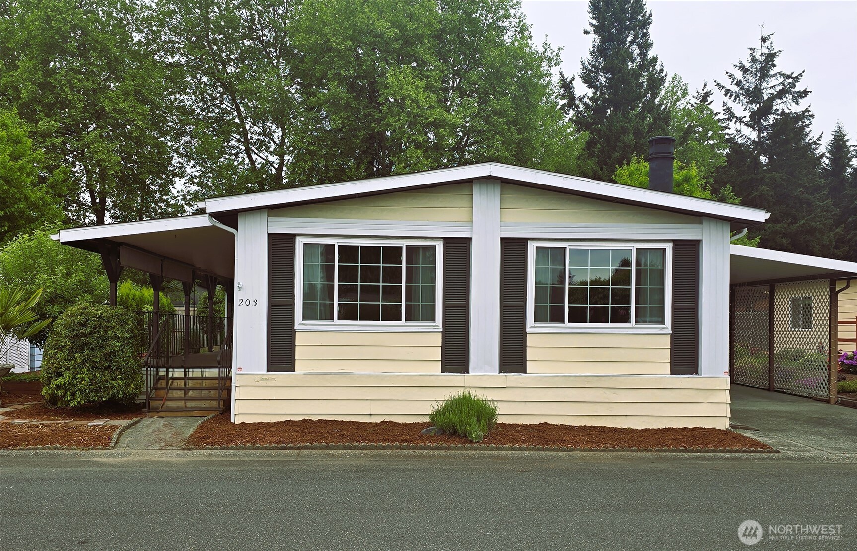 1402 22nd Street 203 Property Photo 1