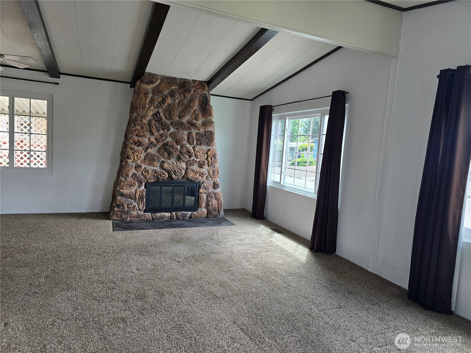 1402 22nd Street 203 Property Photo 9