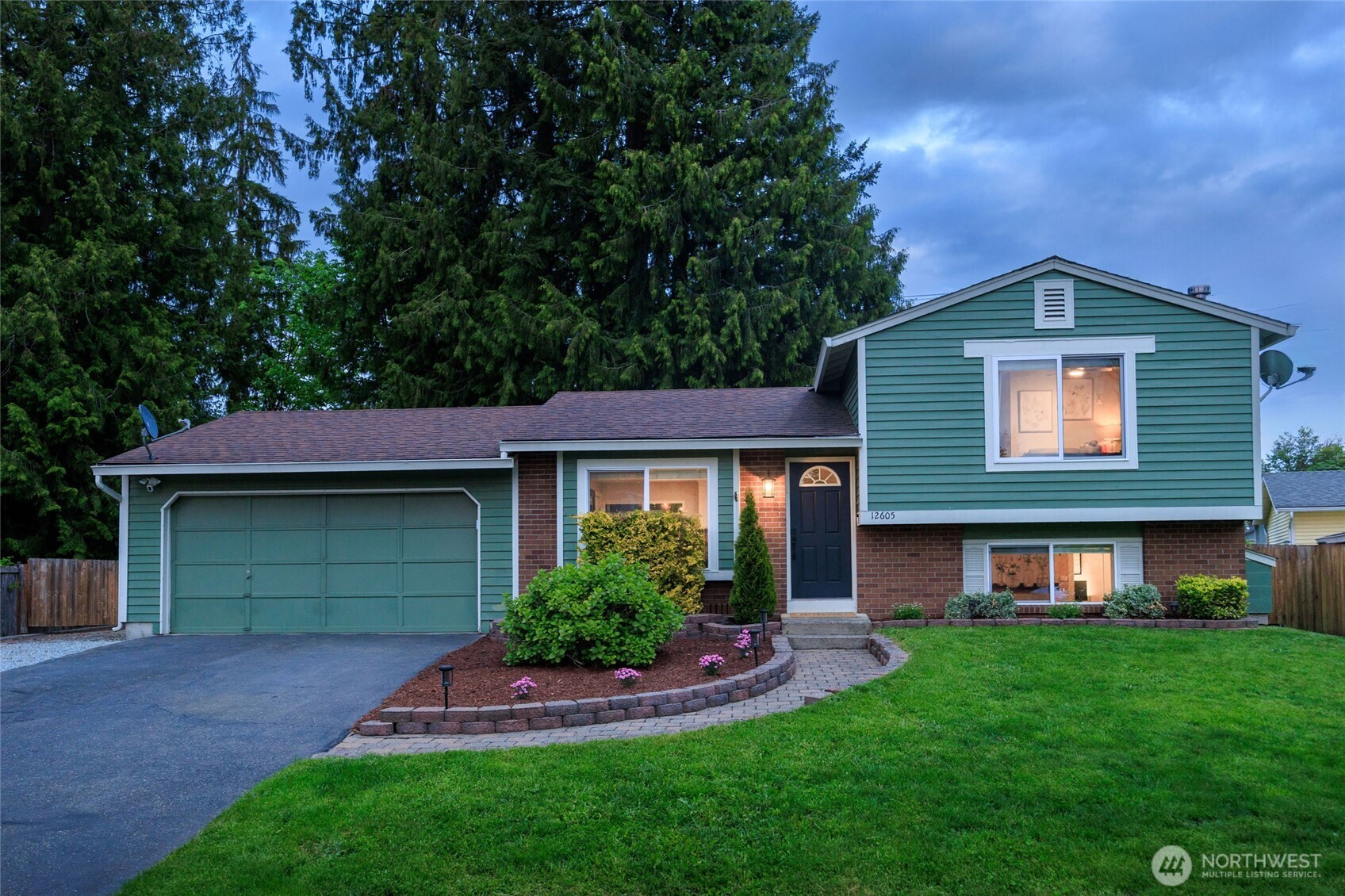 12605 58th Avenue Property Photo 1