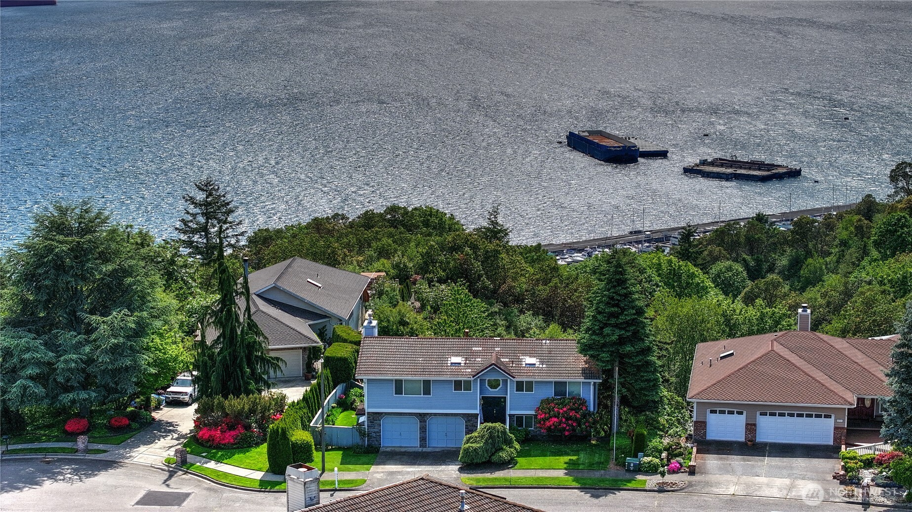 4329 Cliff Side Drive Property Photo 1