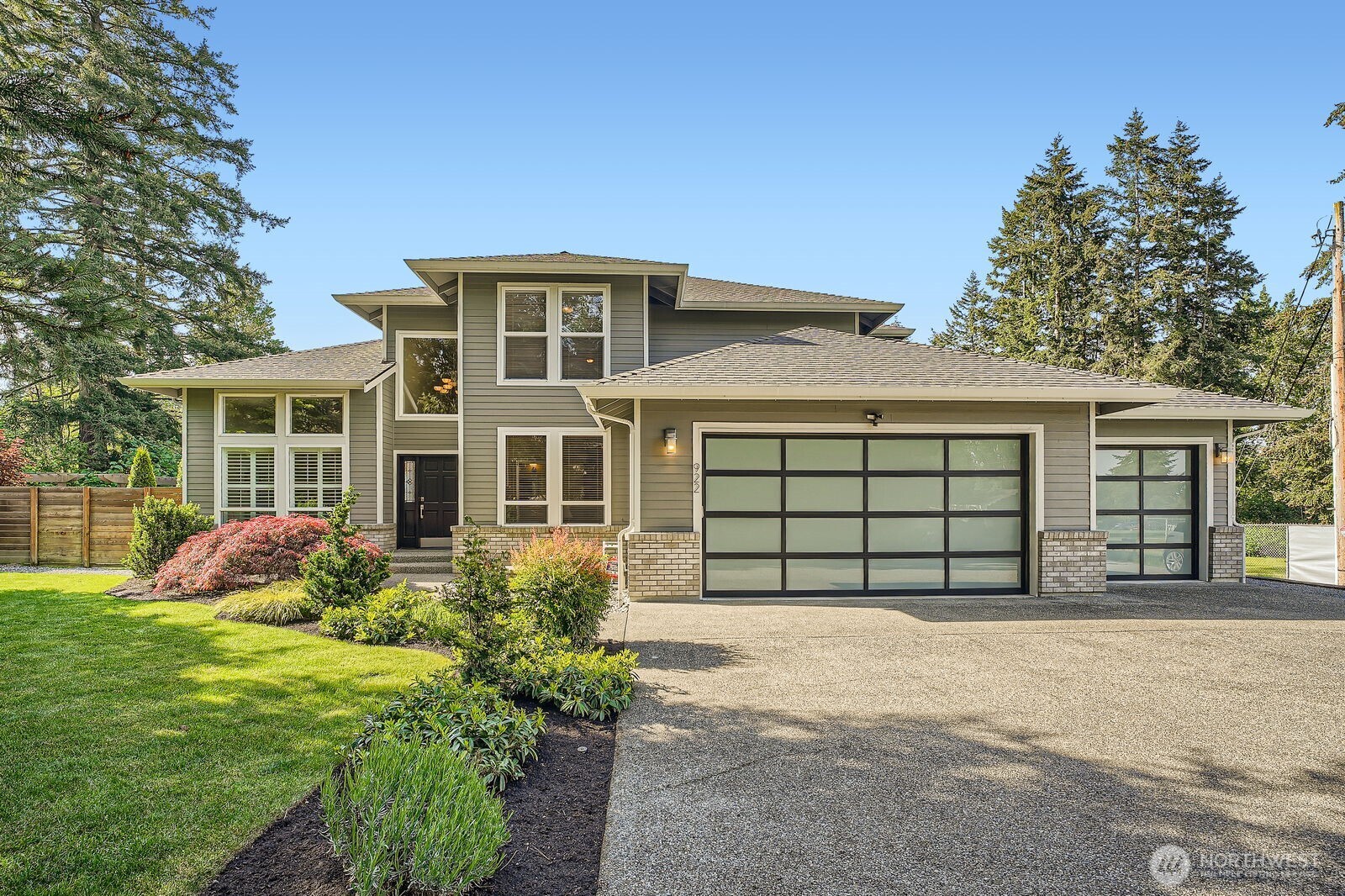 922 Chelan Avenue Property Photo