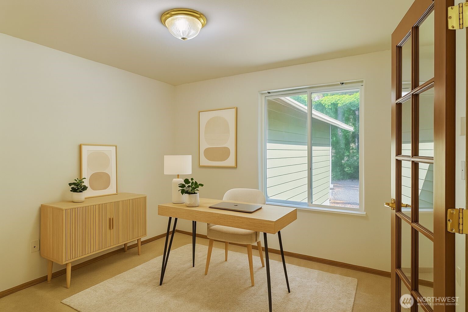 301 Pointes Drive Property Photo 5