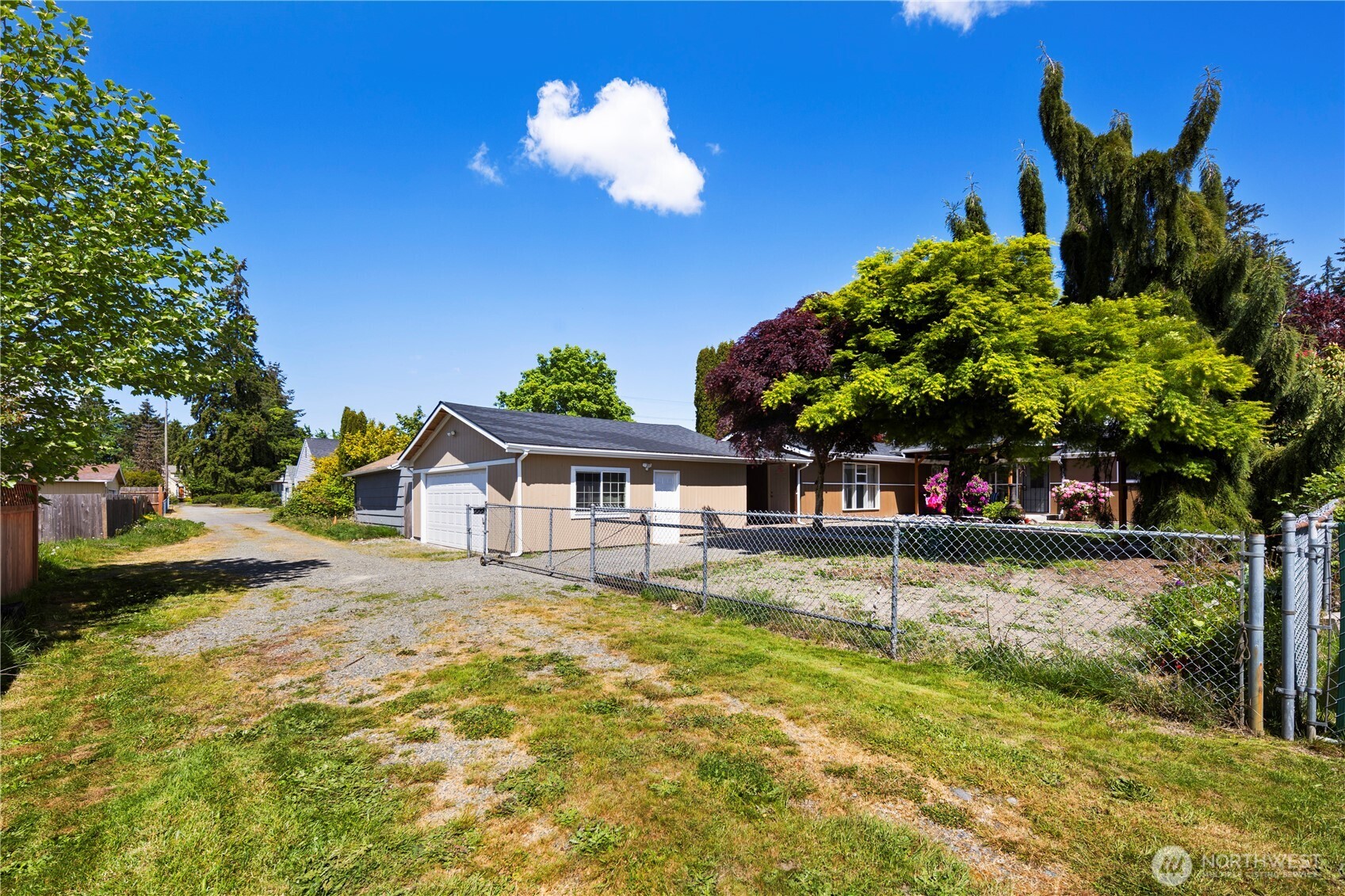 8422 E E Street Property Photo 38