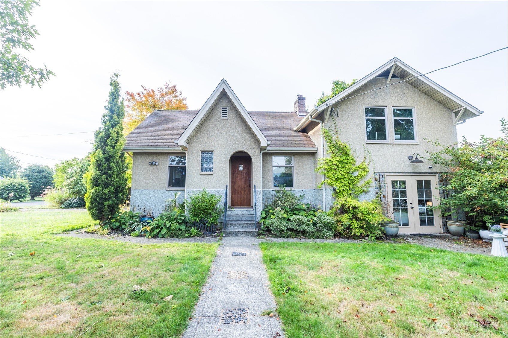 2010 13th Avenue Property Photo 1