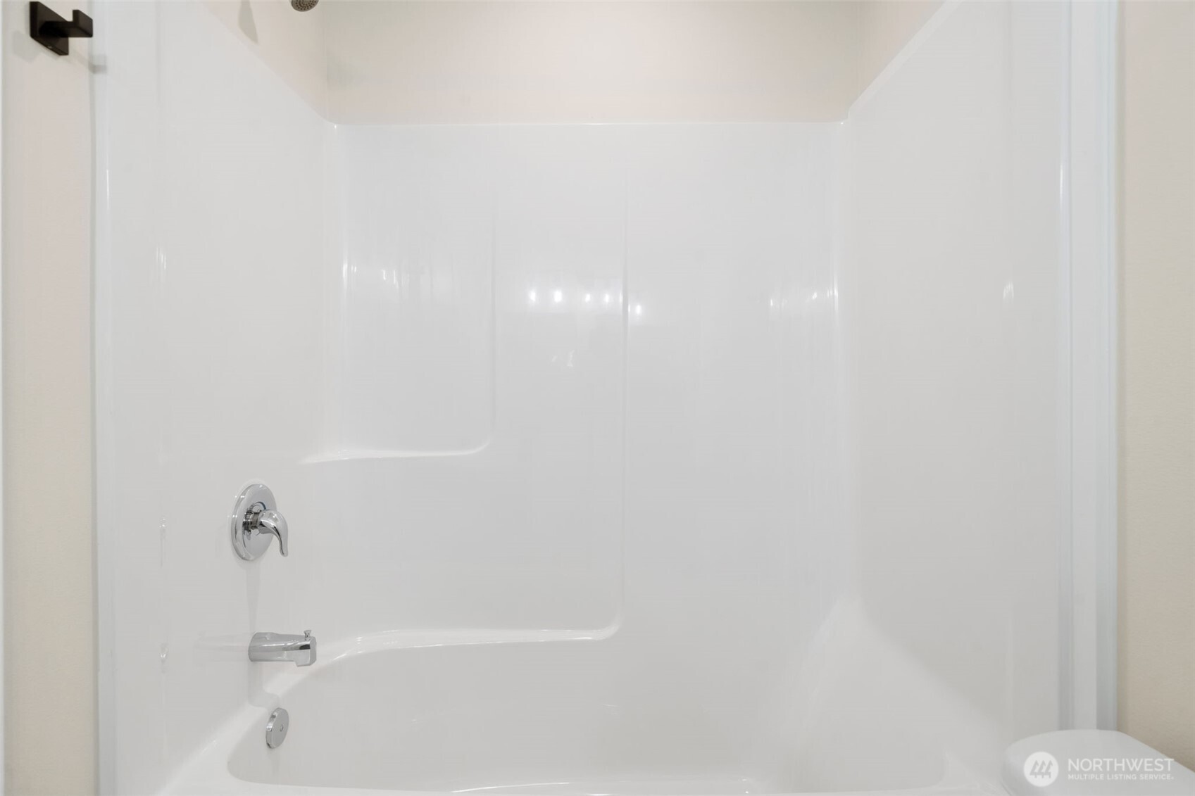 669 W Hendrickson 7 Property Photo 18