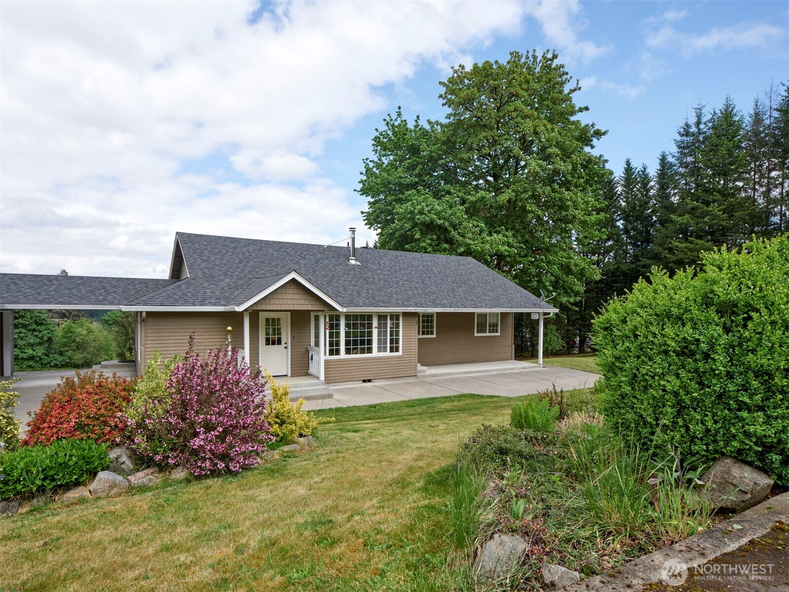 13708 401st Way Property Photo 1