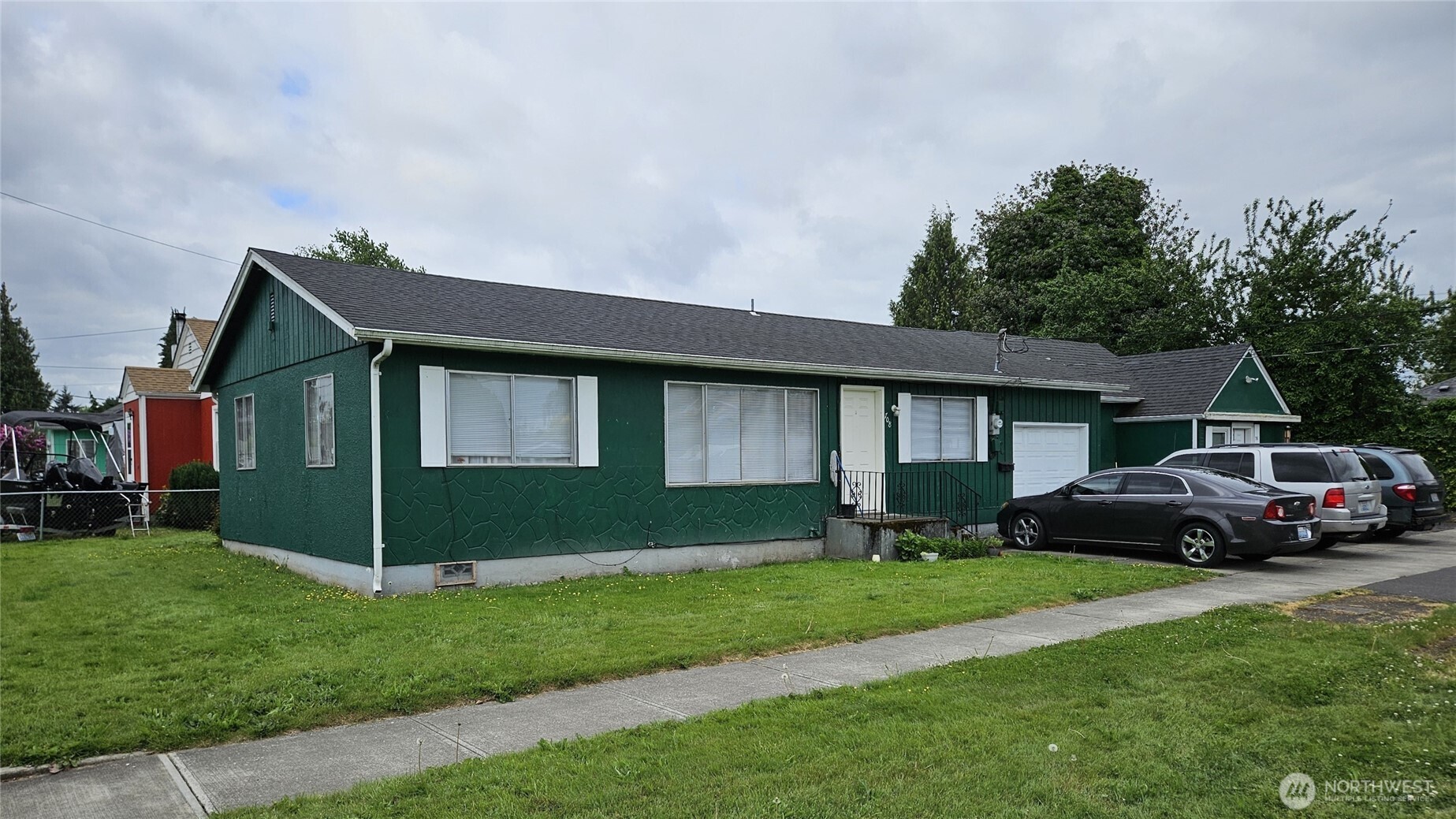 706 Laurel Street Property Photo 1