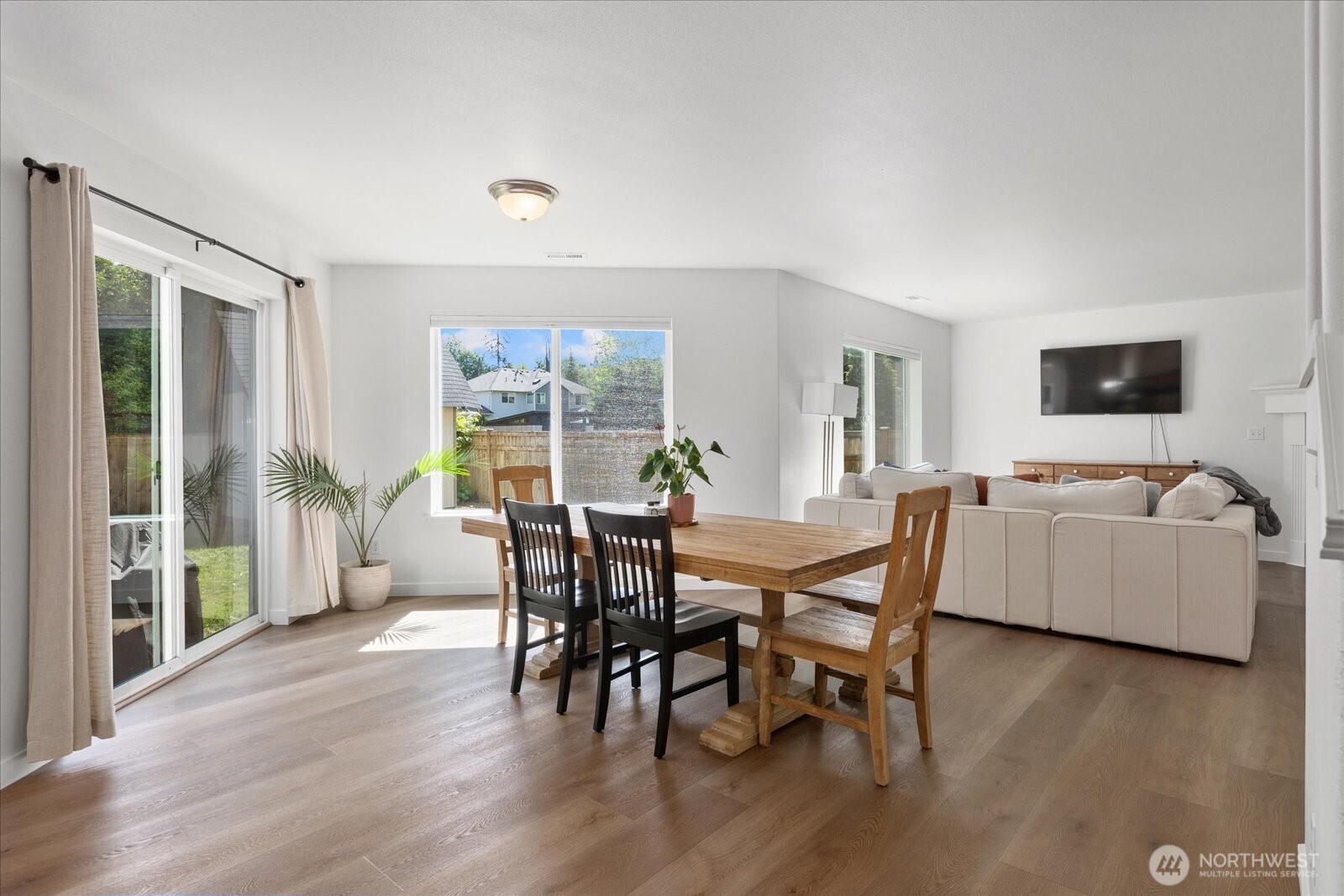 14921 225th Avenue Property Photo 9