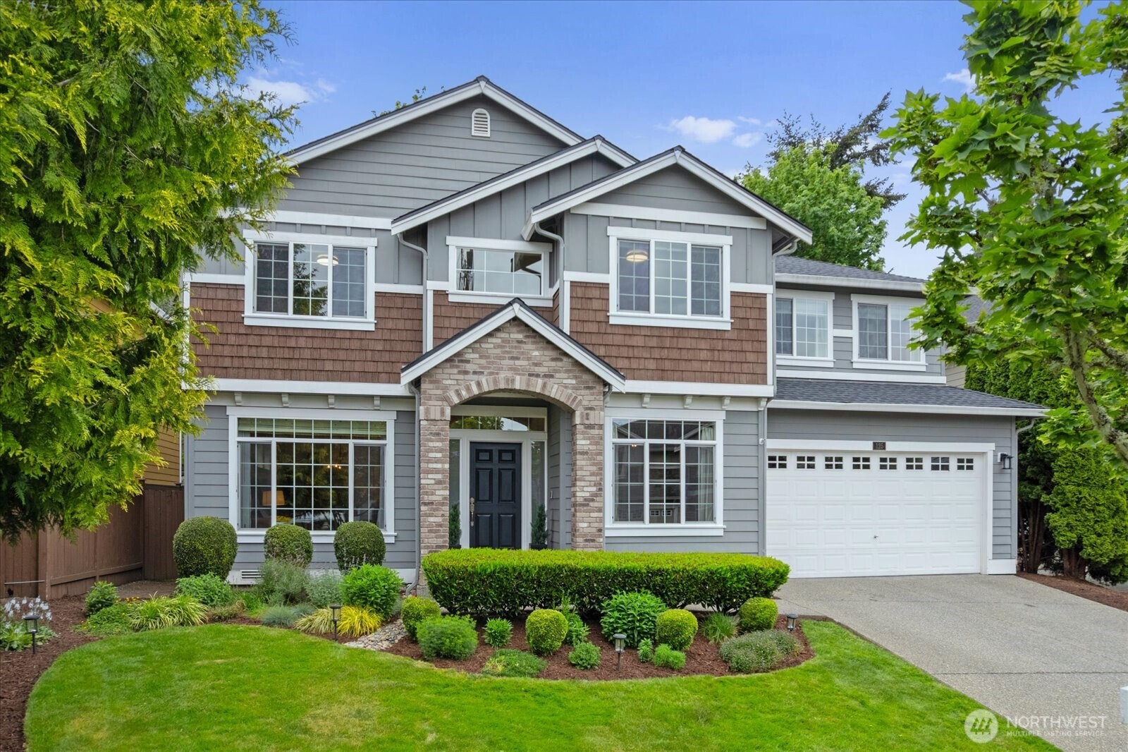 125 185th Place Property Photo