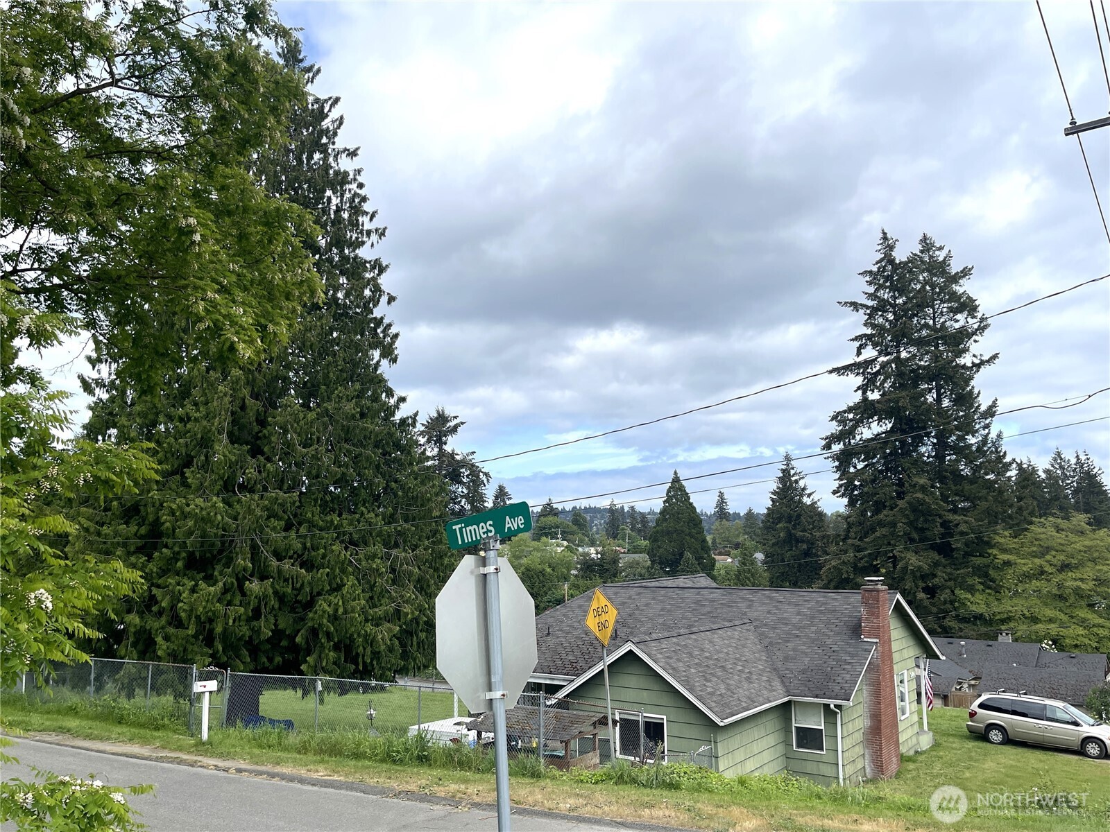 1309 Times Avenue Property Photo 3