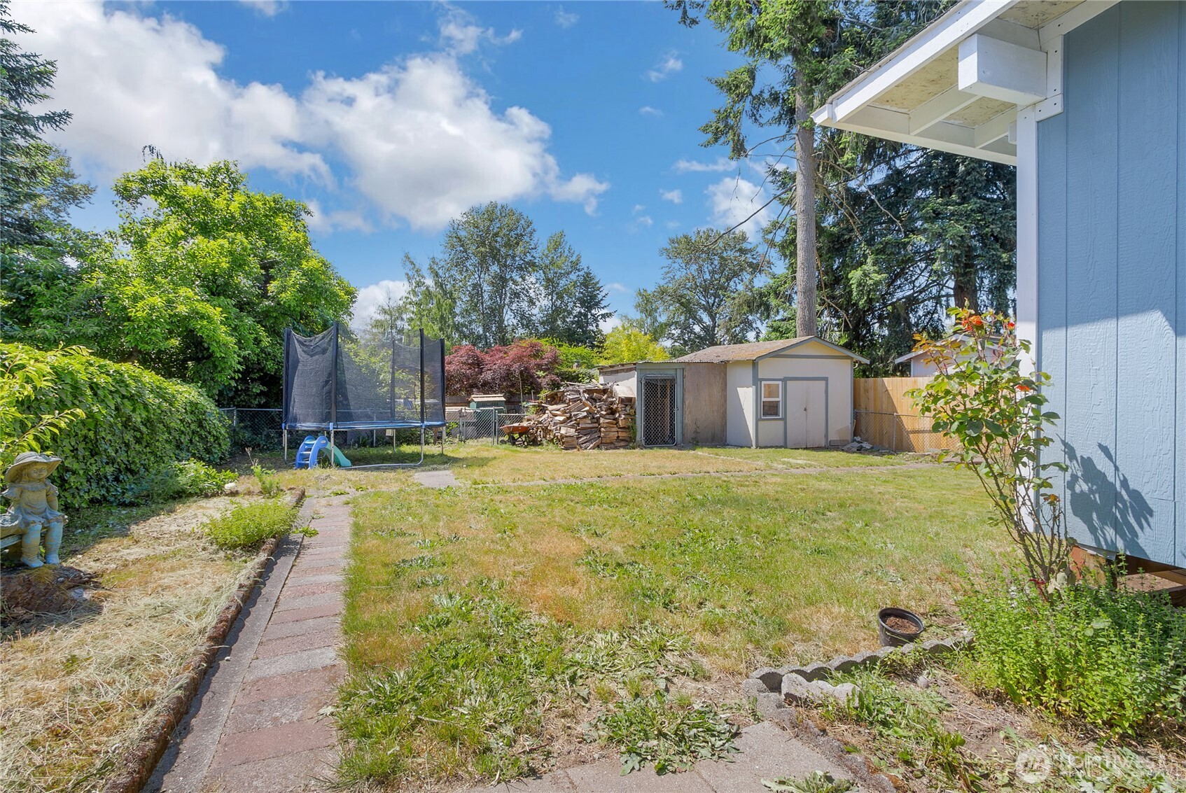 7412 E E Street Property Photo 19