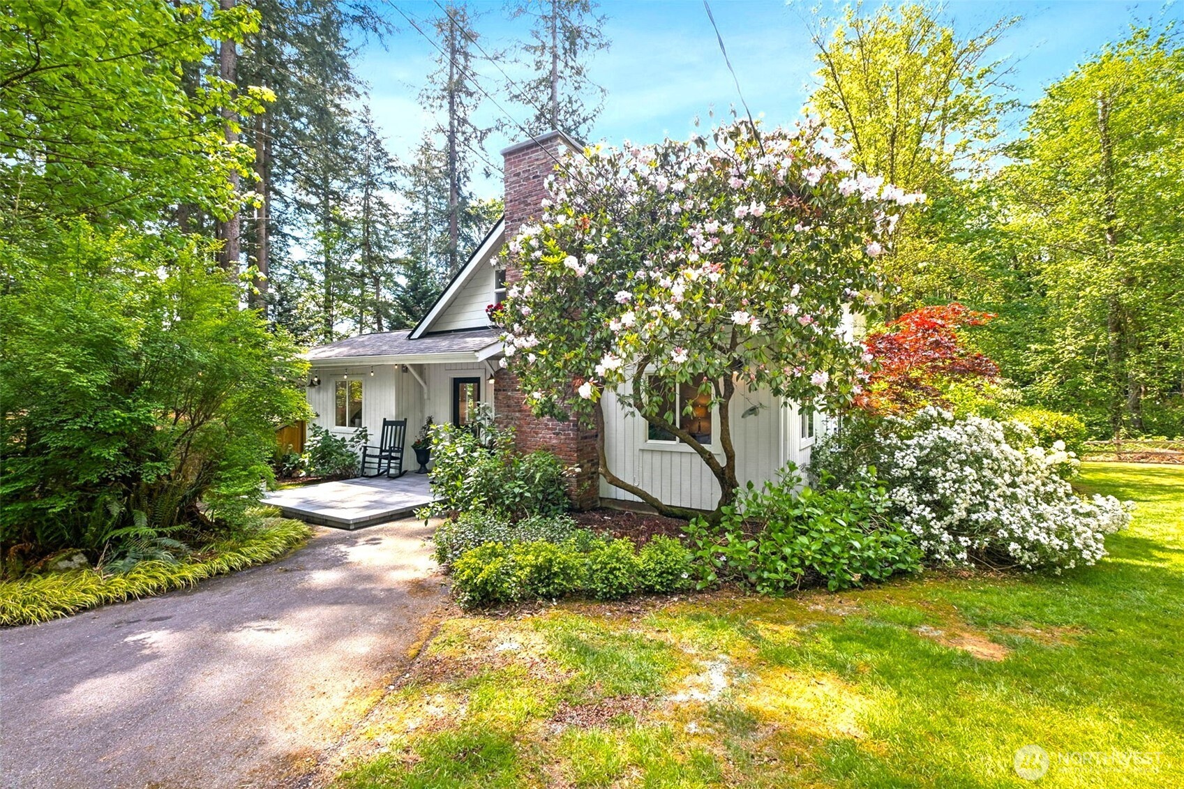 15715 249 Avenue Property Photo 1