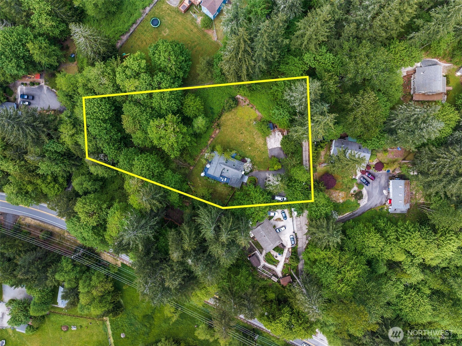 15715 249 Avenue Property Photo 3