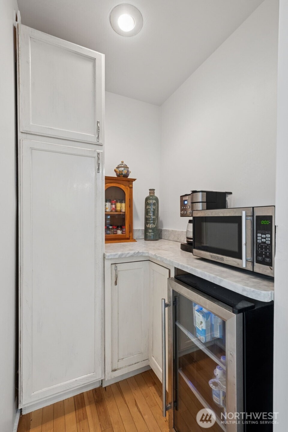 15715 249 Avenue Property Photo 14