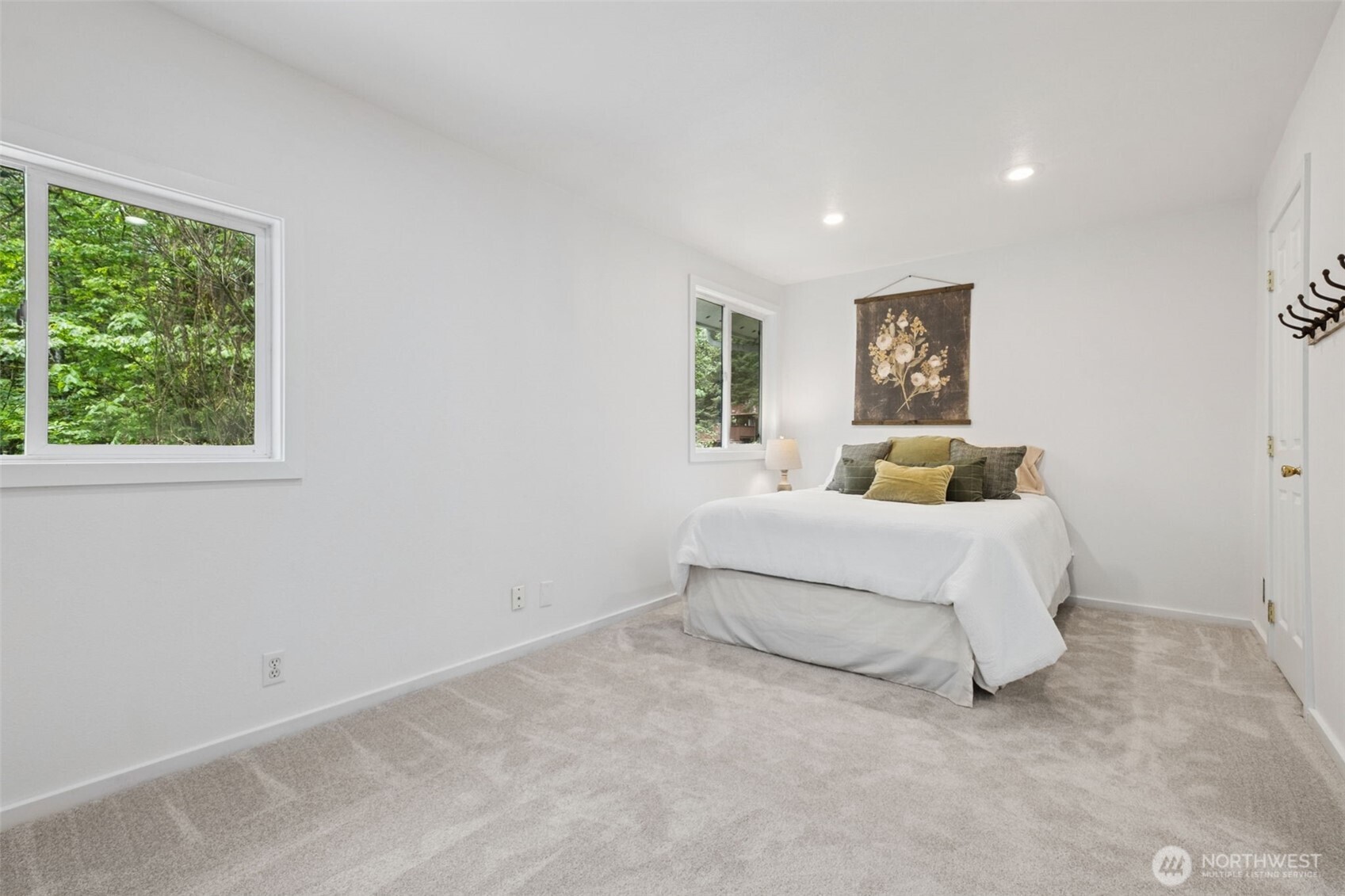 15715 249 Avenue Property Photo 29