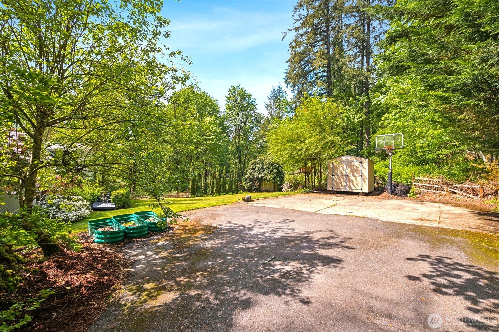 15715 249 Avenue Property Photo 35