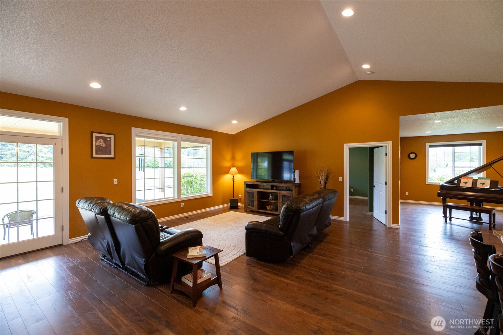 318 Pleasant Hill Road Property Photo 8