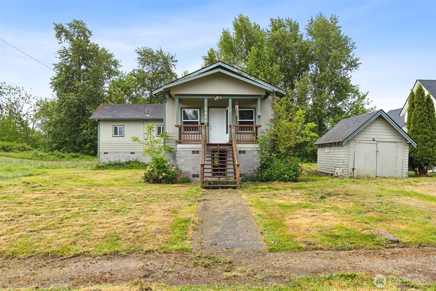 1025 Nw Prindle Street Property Photo
