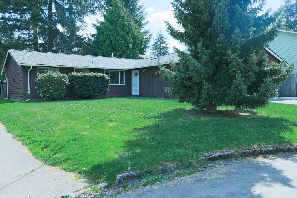 8711 Ne 138th Property Photo
