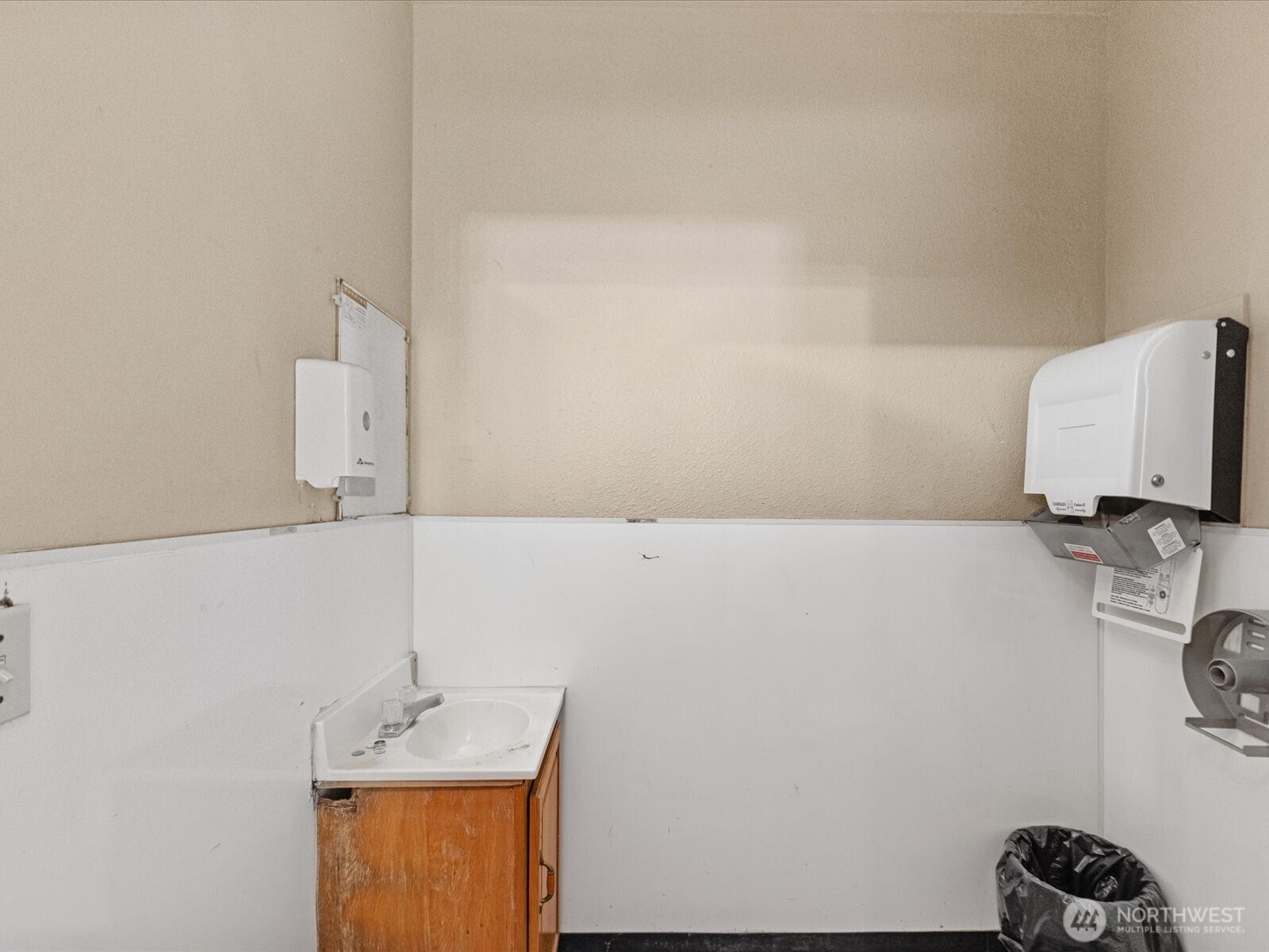 101 S Granite Avenue Property Photo 12