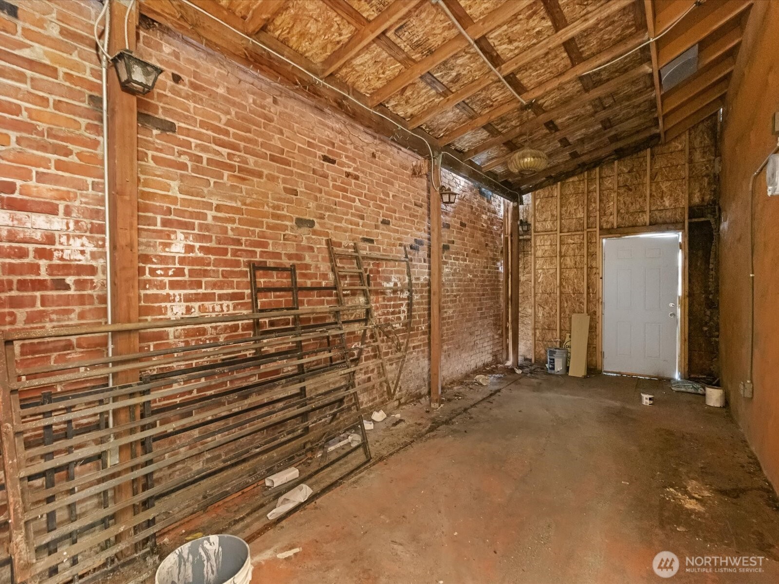 101 S Granite Avenue Property Photo 17