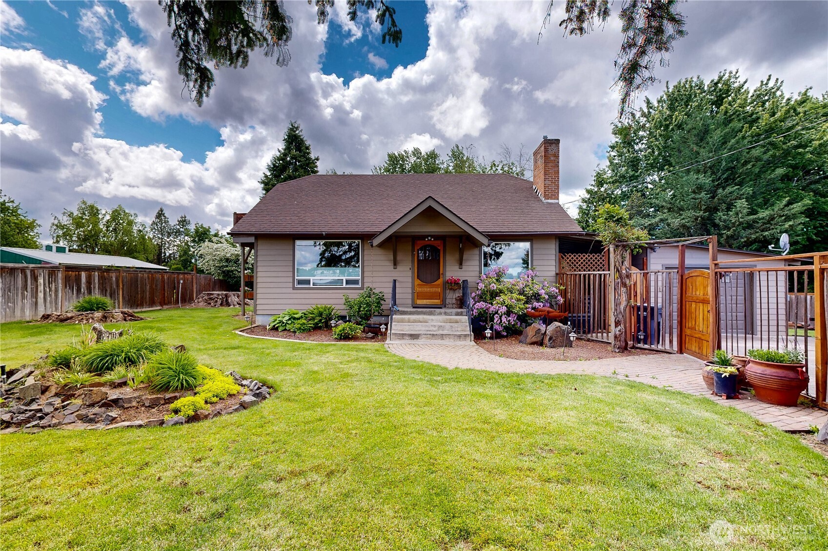 177 Electric Avenue Property Photo