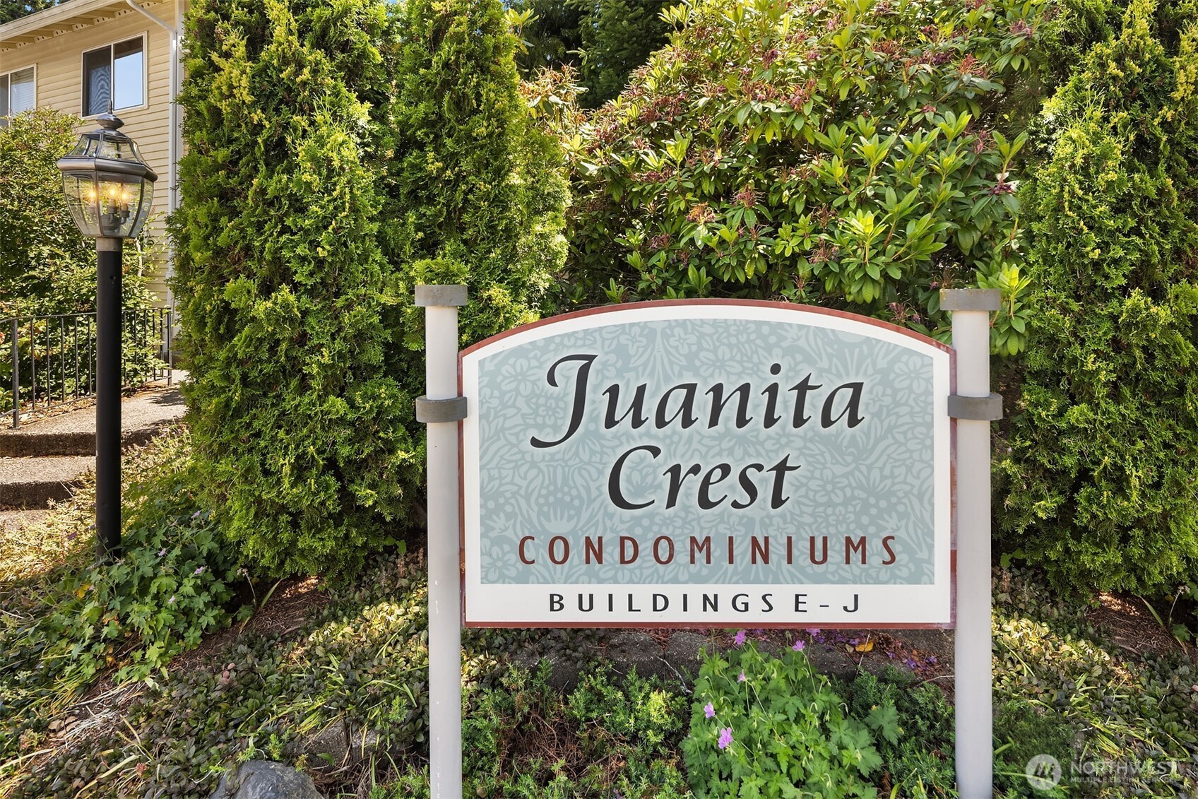 12024 101st Avenue E3 Property Photo 4