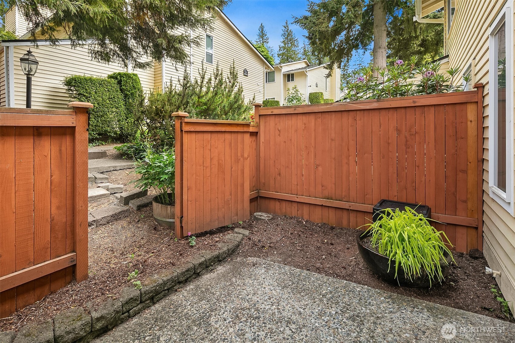 12024 101st Avenue E3 Property Photo 17