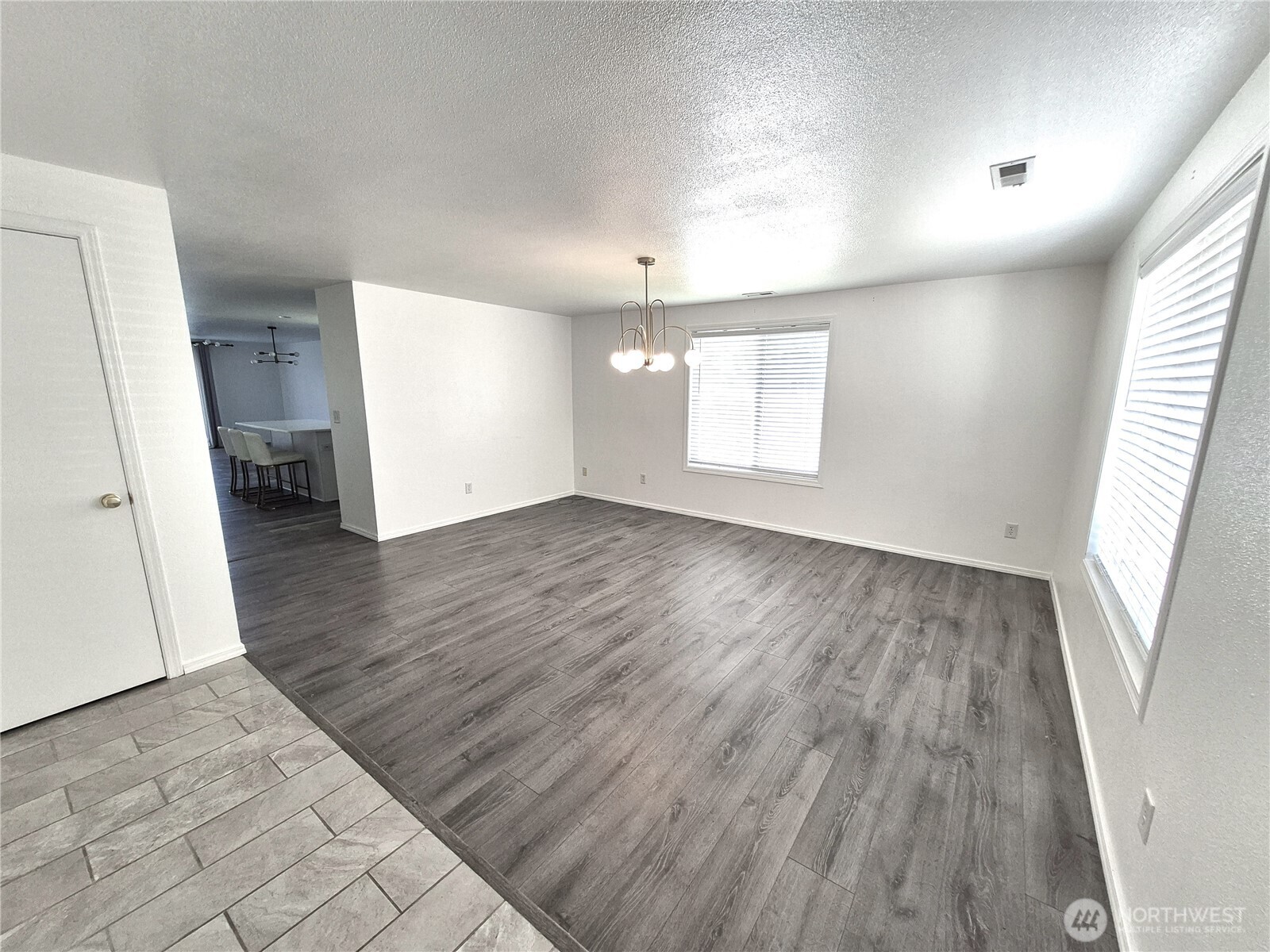 500 E Linden Avenue Property Photo 2