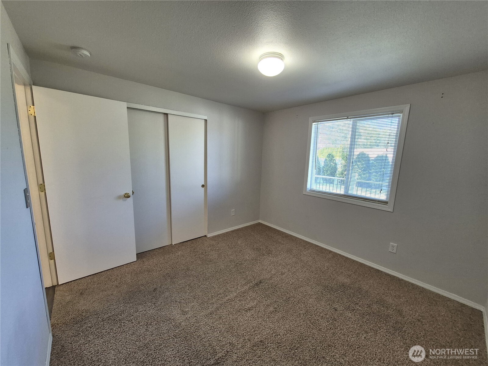 500 E Linden Avenue Property Photo 12