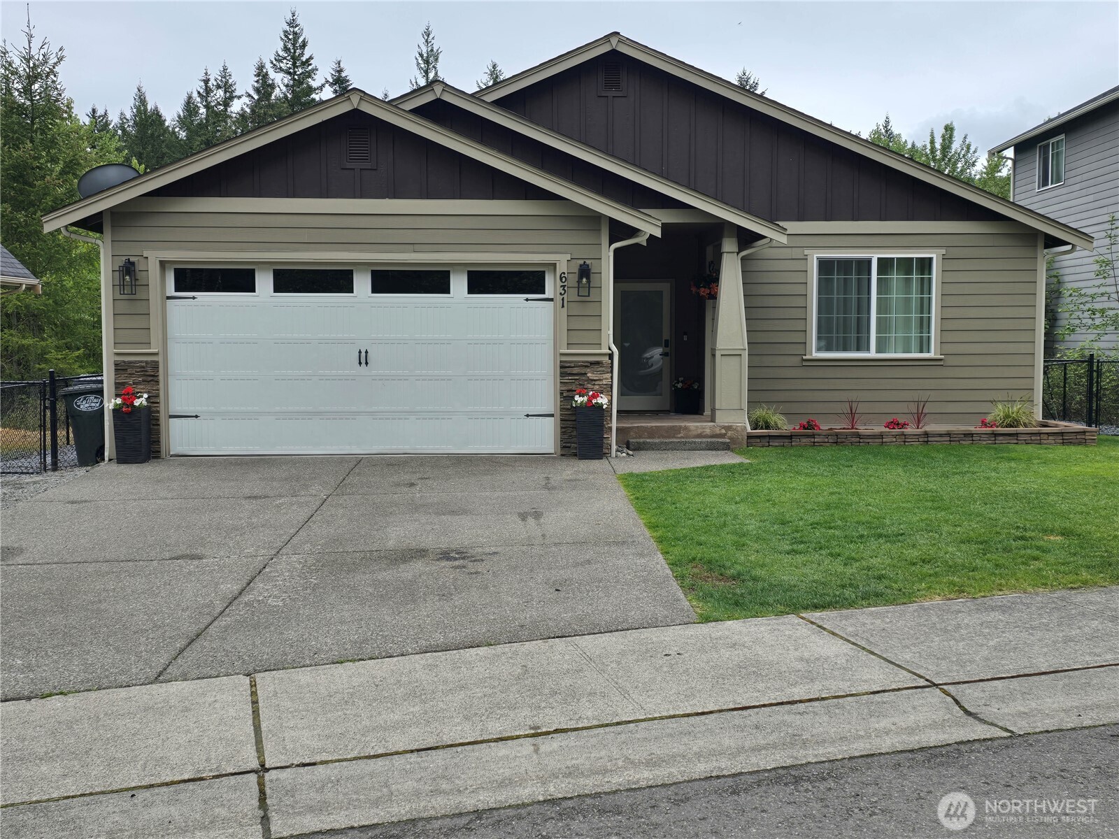 631 Joy Street Property Photo