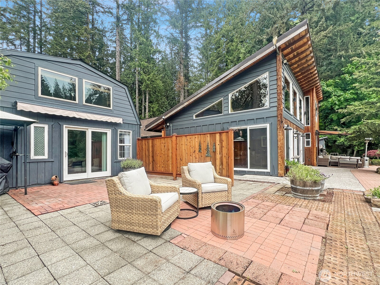 495 Toutle River Road Property Photo 1