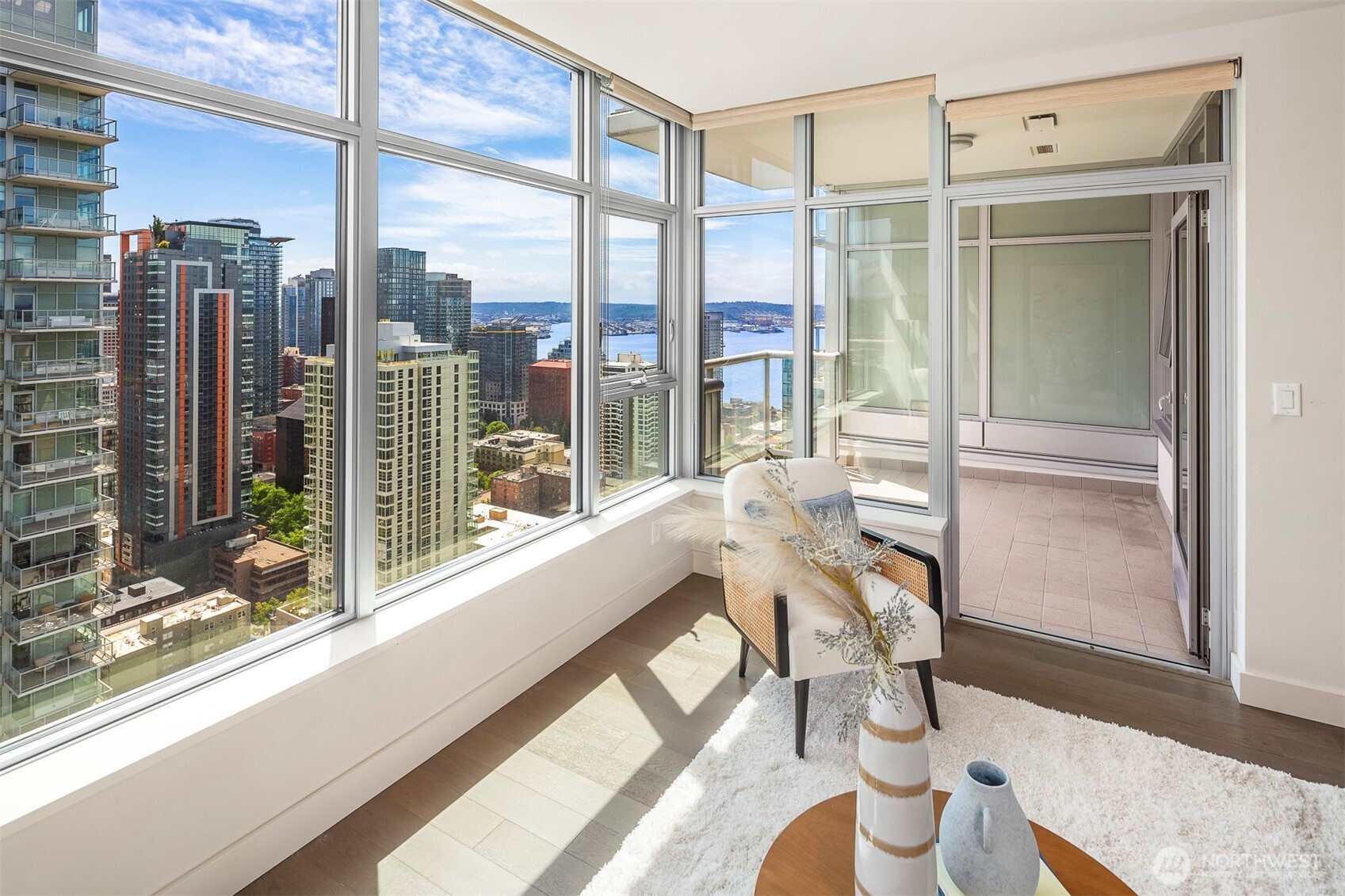 583 Battery Street 3607n Property Photo 2